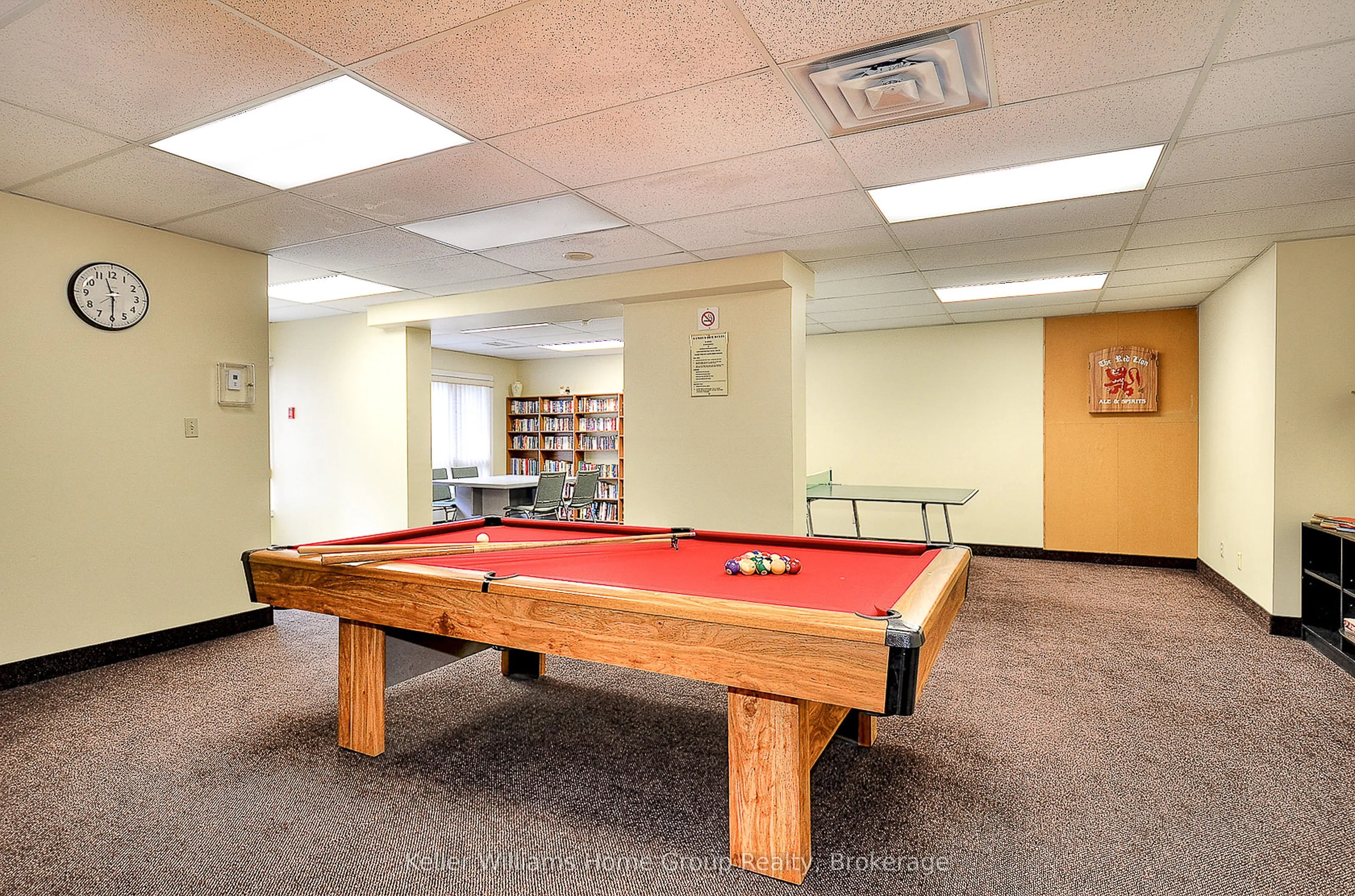 237 King Street W, #1008