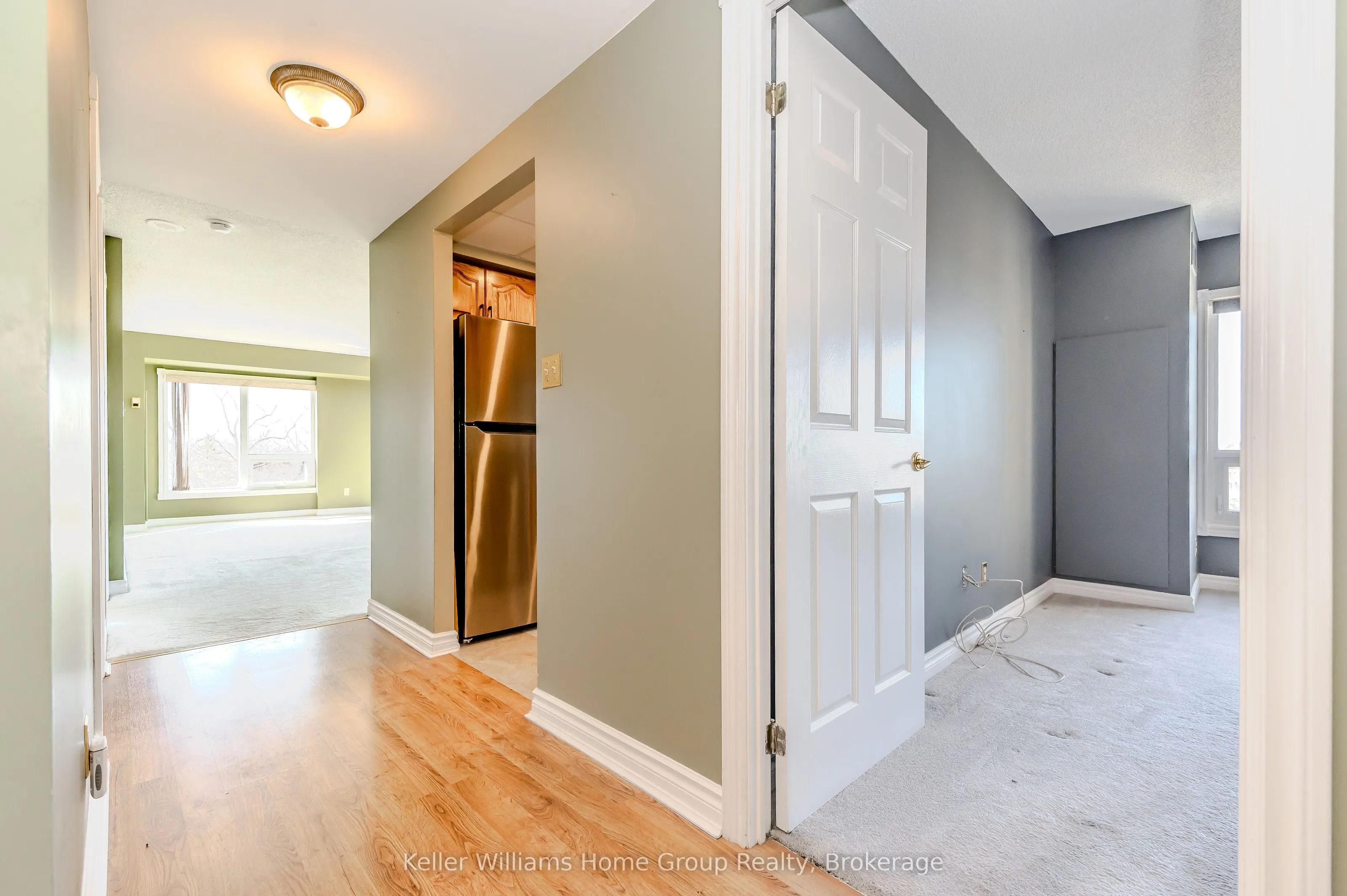 237 King Street W, #1008