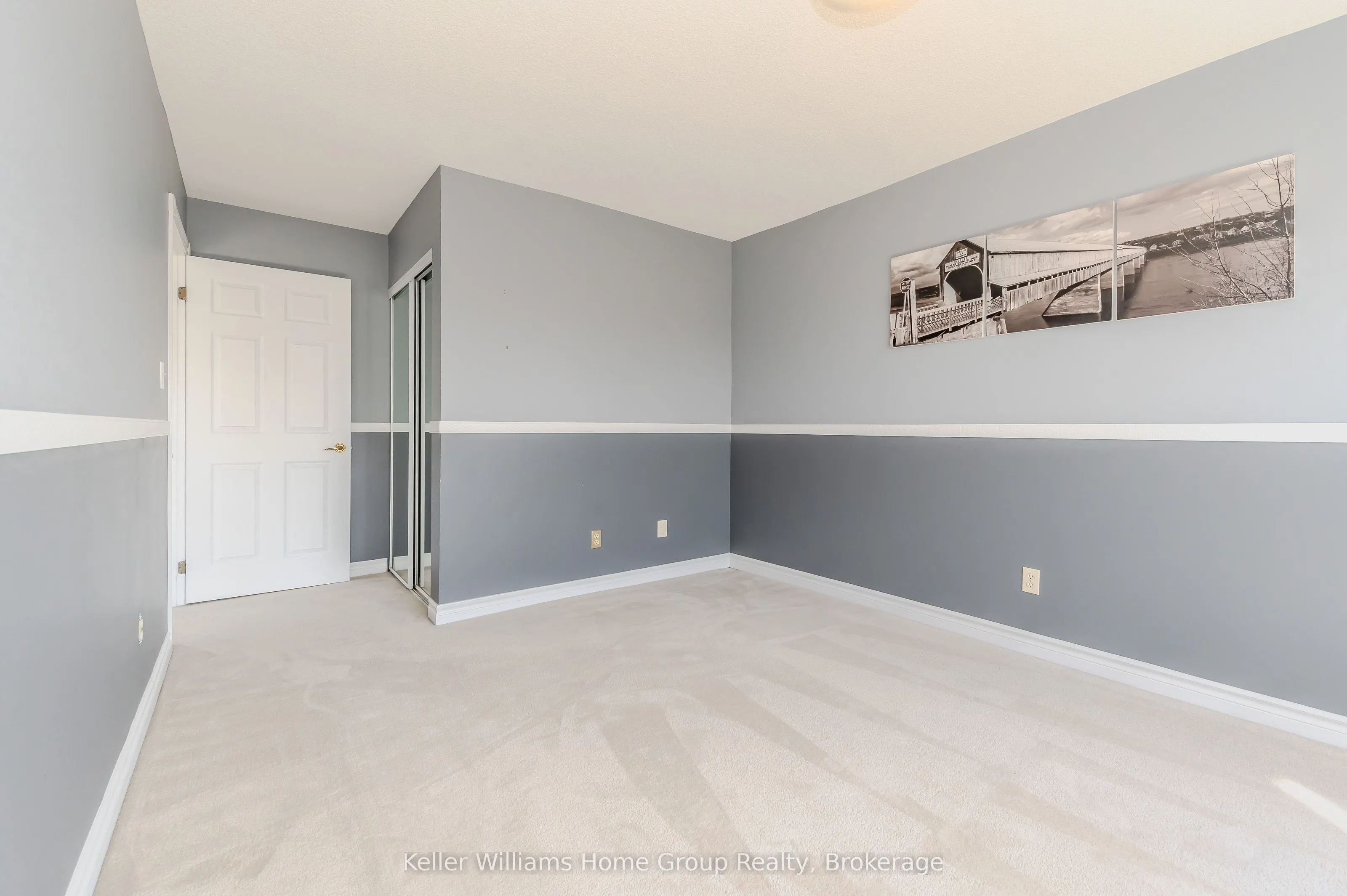 237 King Street W, #1008