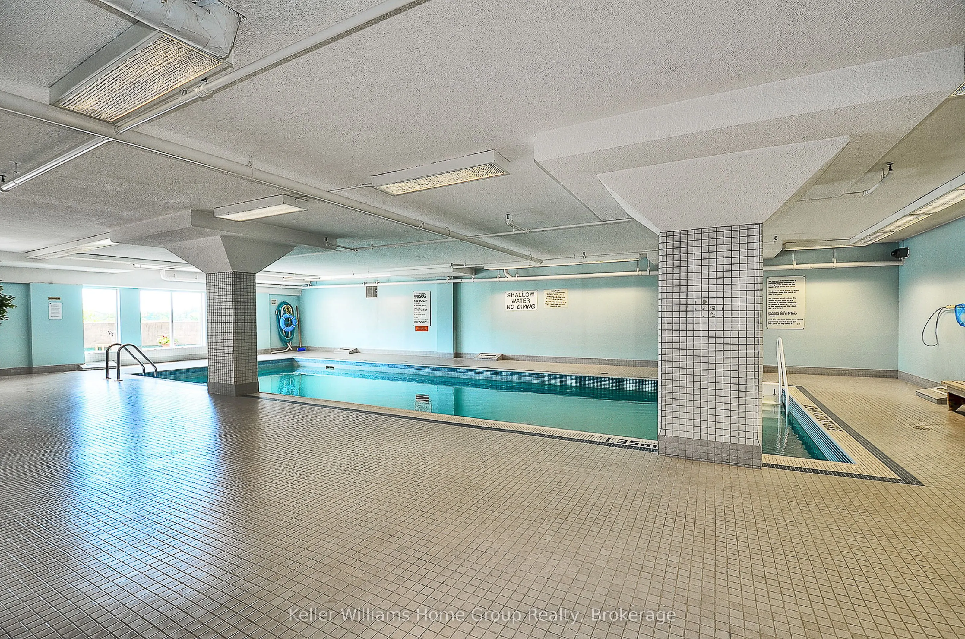 237 King Street W, #1008