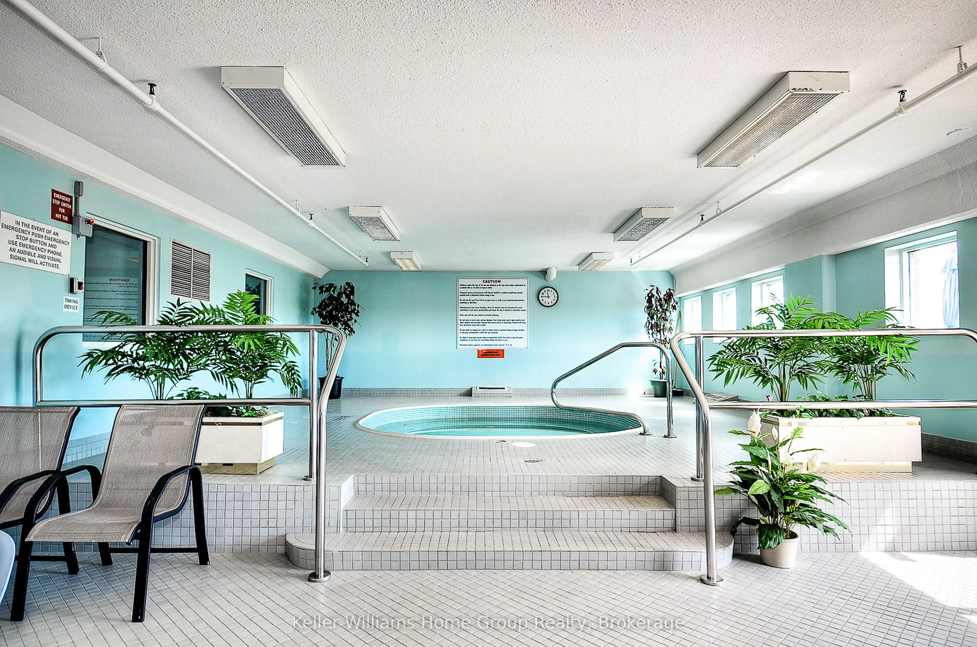 237 King Street W, #1008