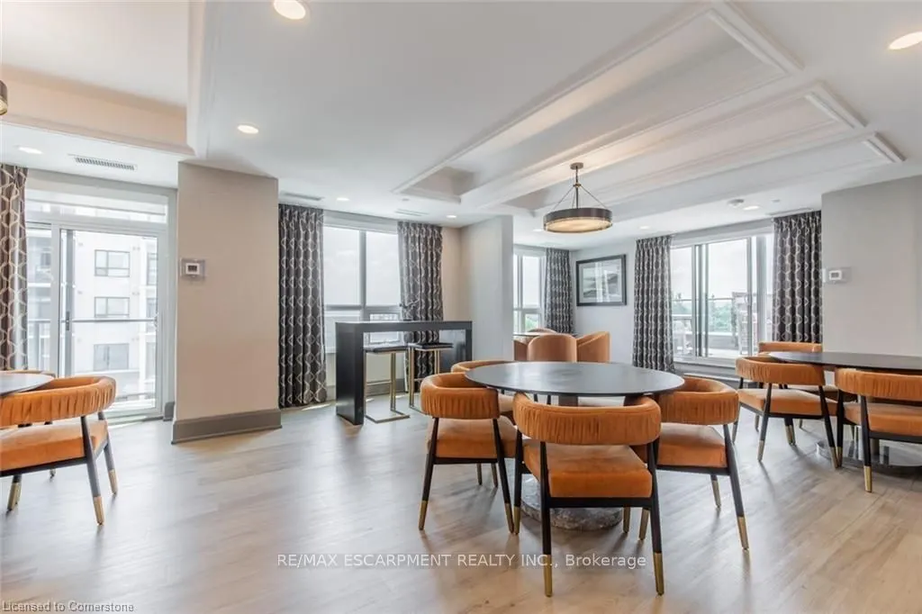 5055 Greenlane Road, #318