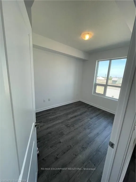 5055 Greenlane Road, #318