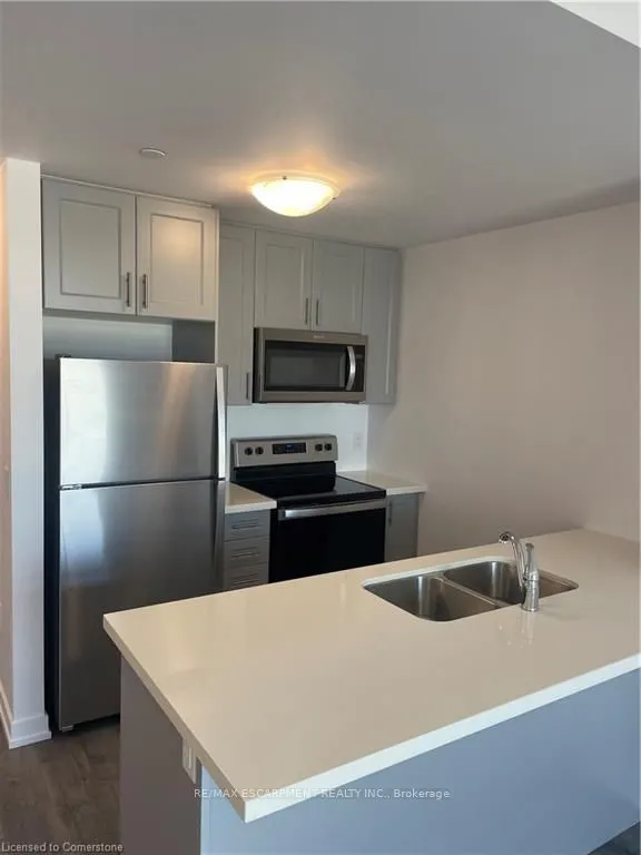 5055 Greenlane Road, #318