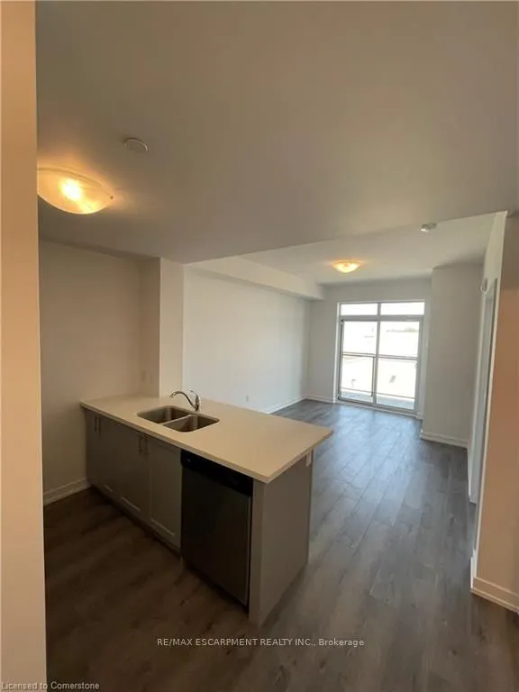 5055 Greenlane Road, #318