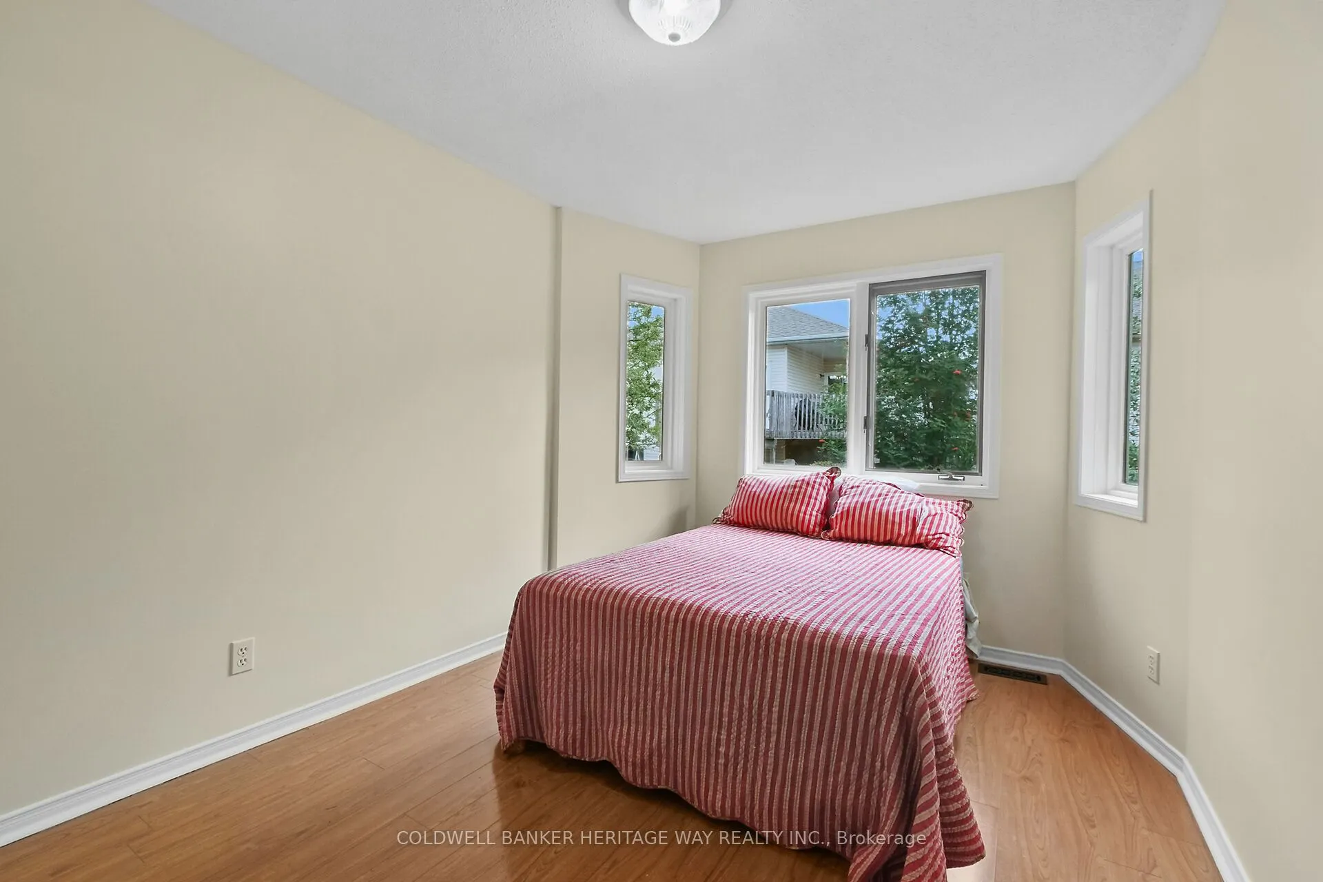 3 North Ridge Manor