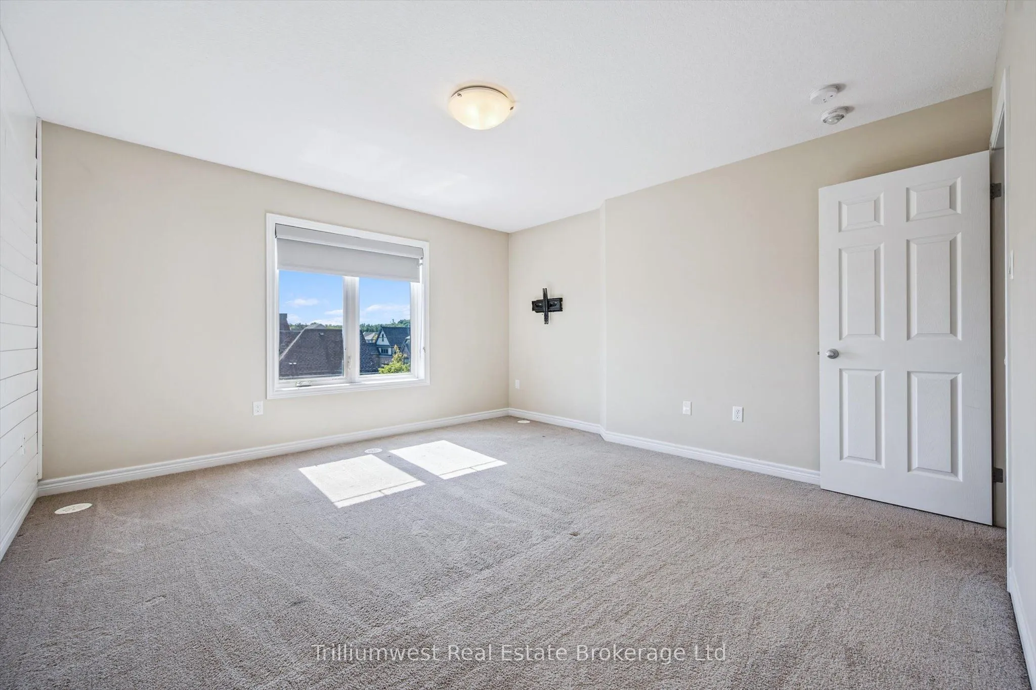 39 Kay Crescent, #13