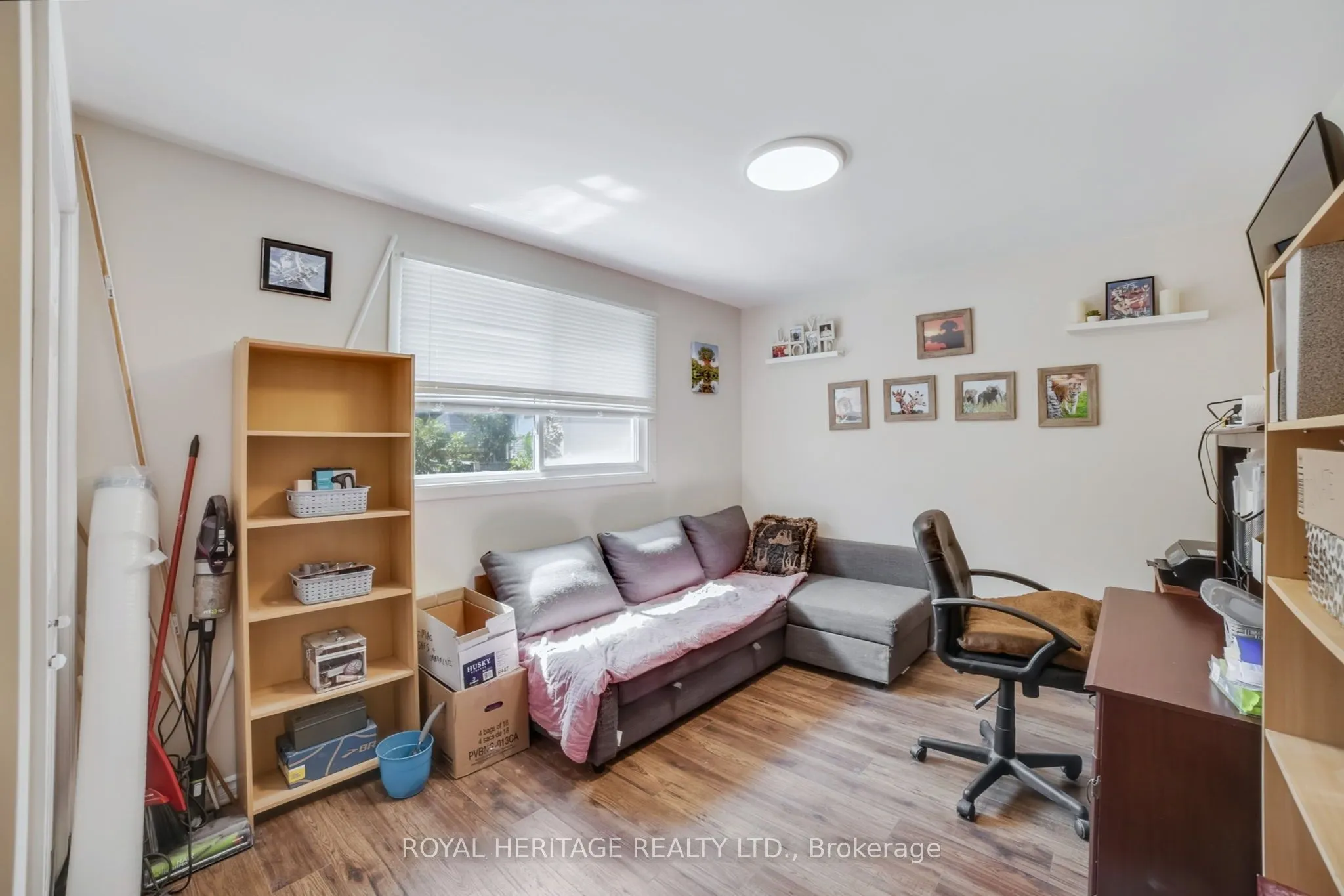 61 1/2 Eastbury Drive