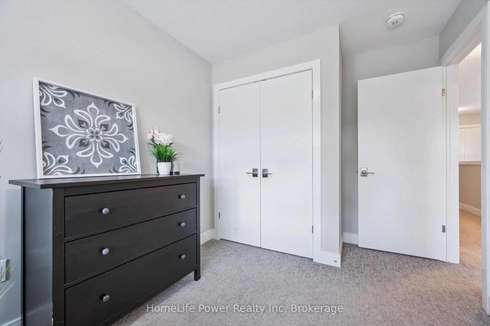 60 Arkell Road, #106
