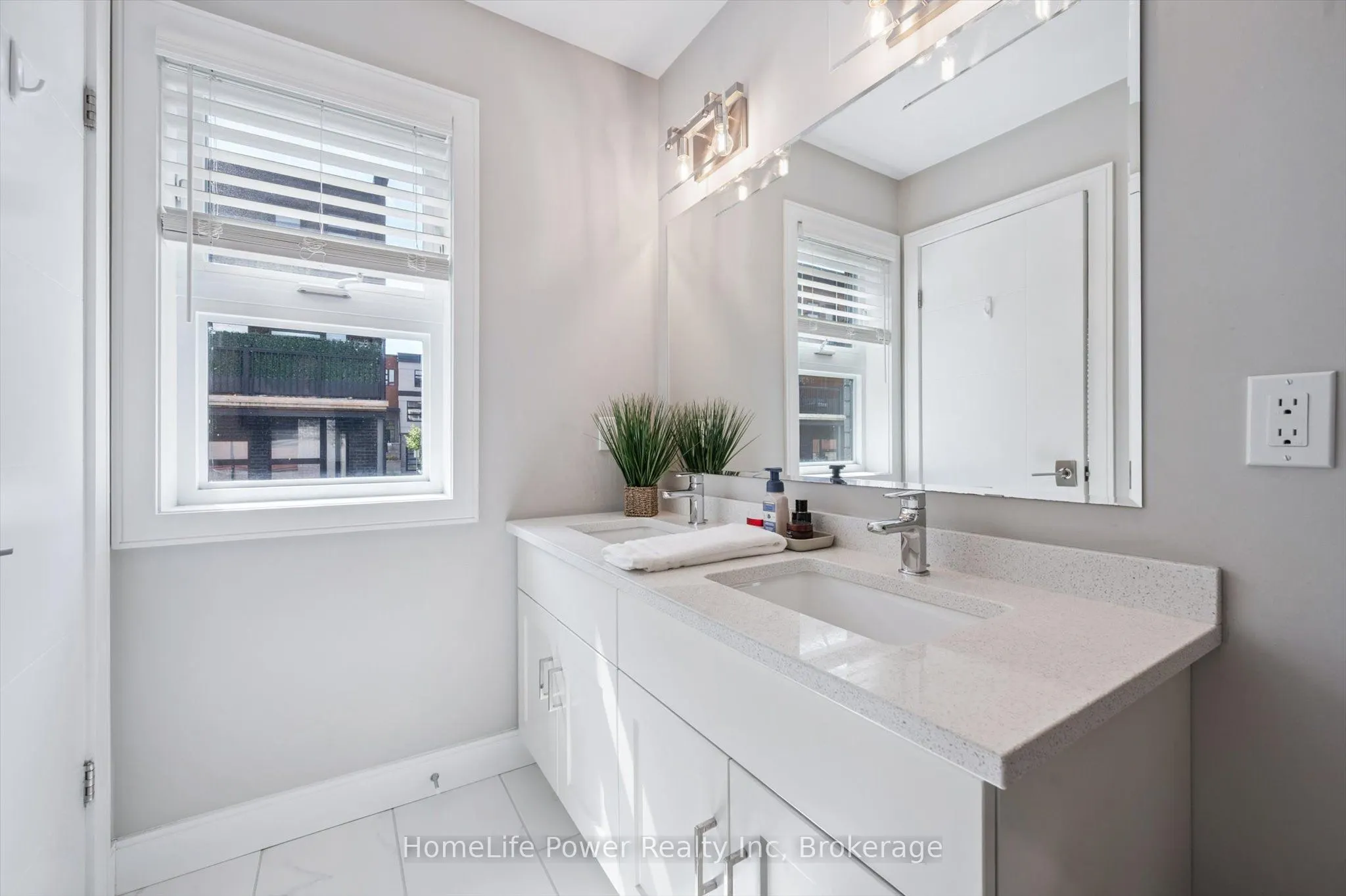 60 Arkell Road, #106
