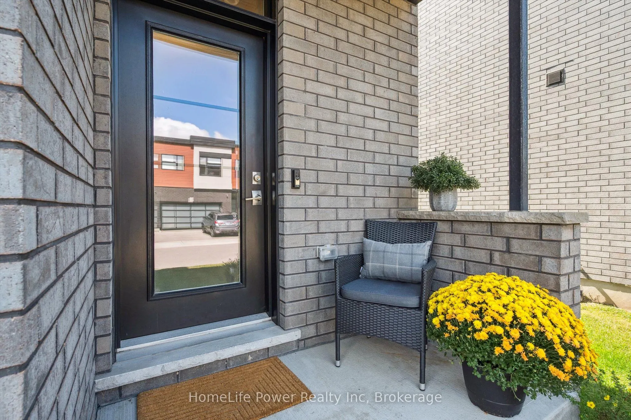 60 Arkell Road, #106
