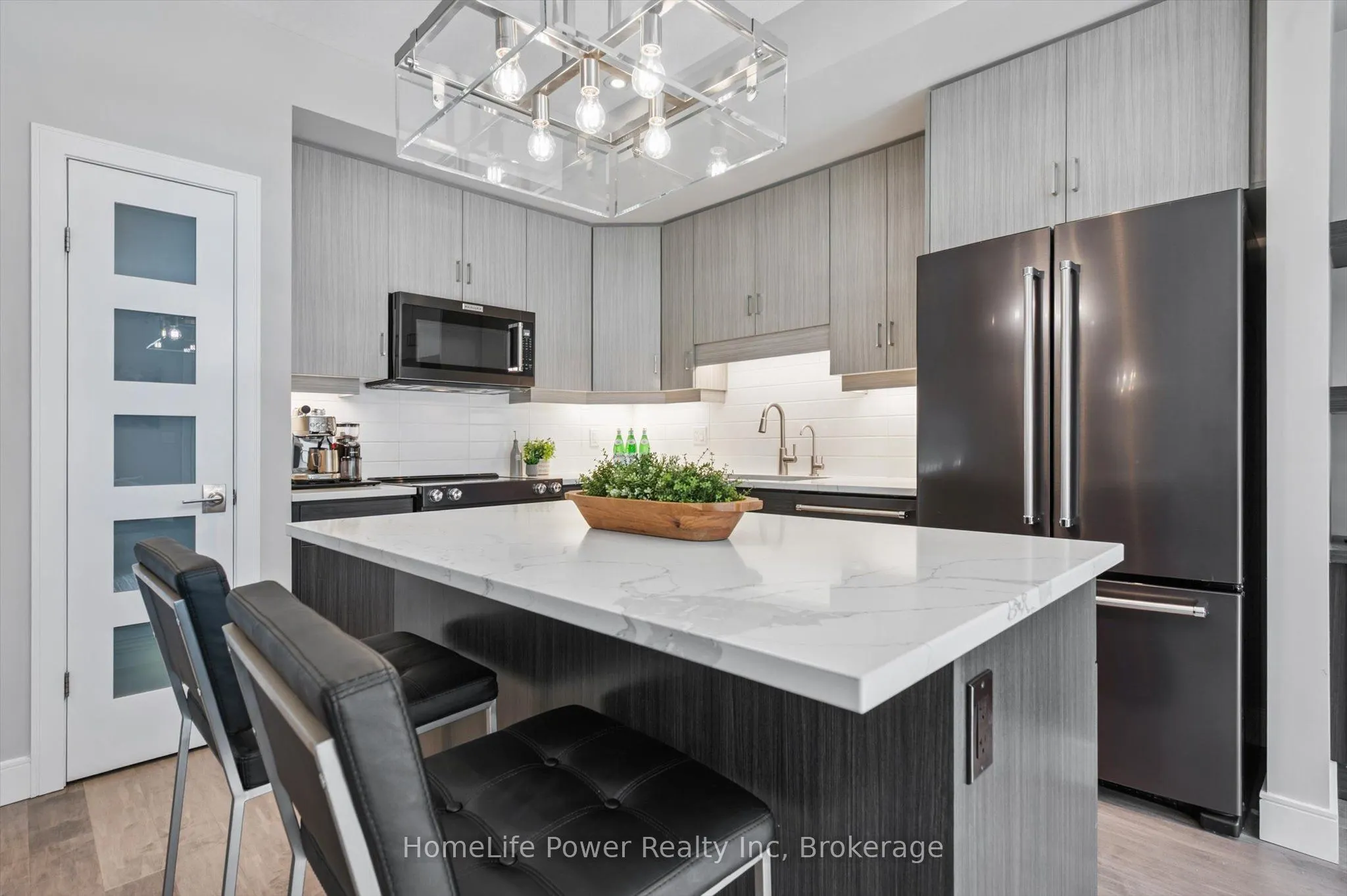 60 Arkell Road, #106