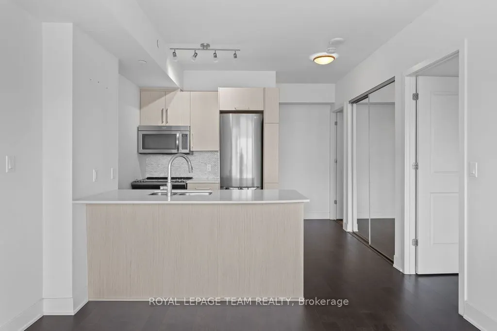 485 Richmond Road #1107
