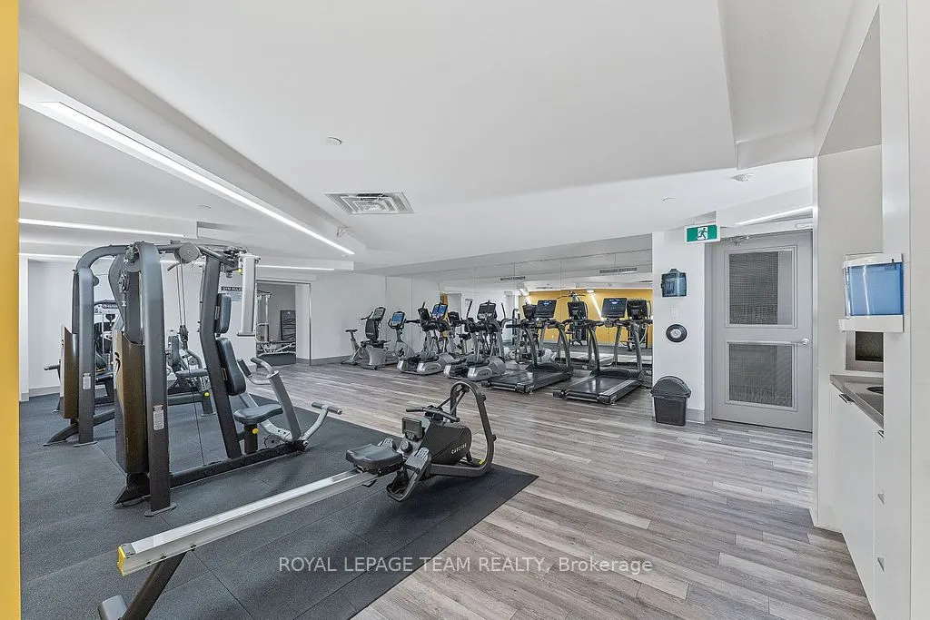 485 Richmond Road #1107