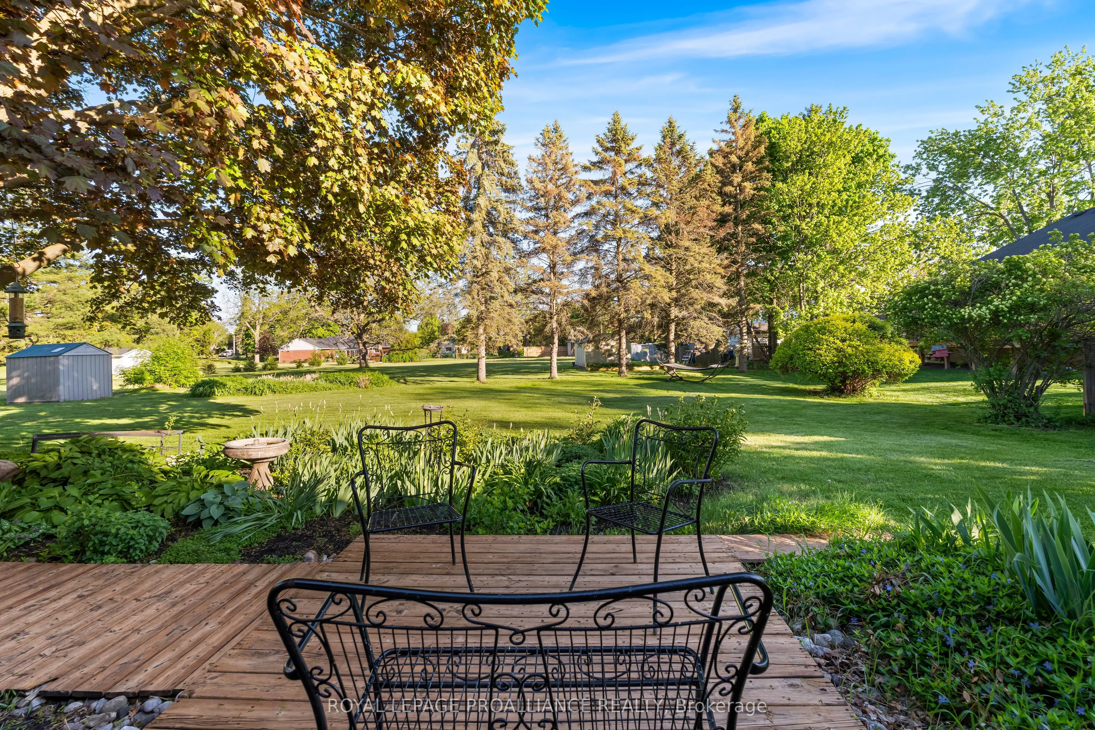 7 Hutton Drive