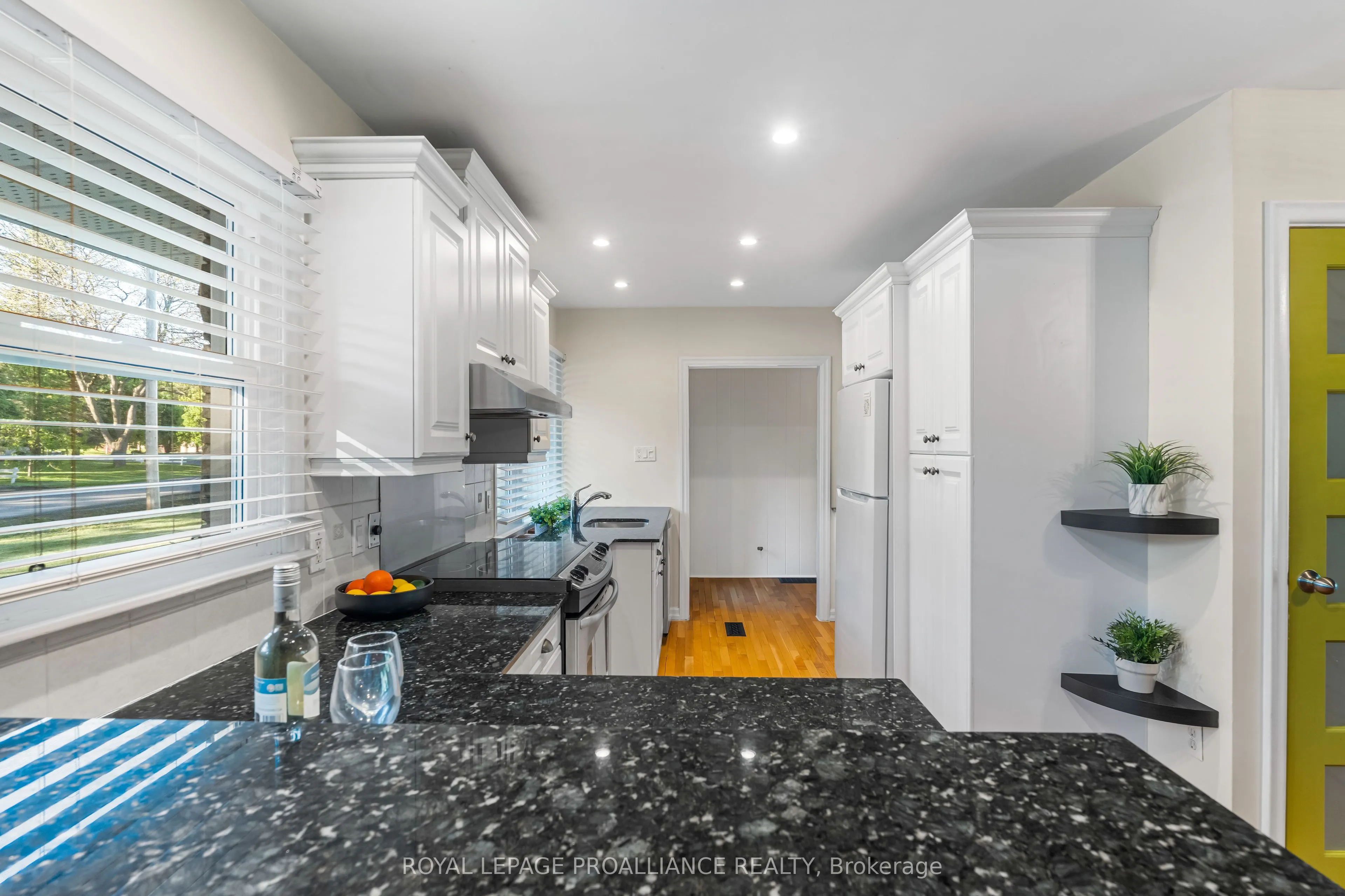 7 Hutton Drive