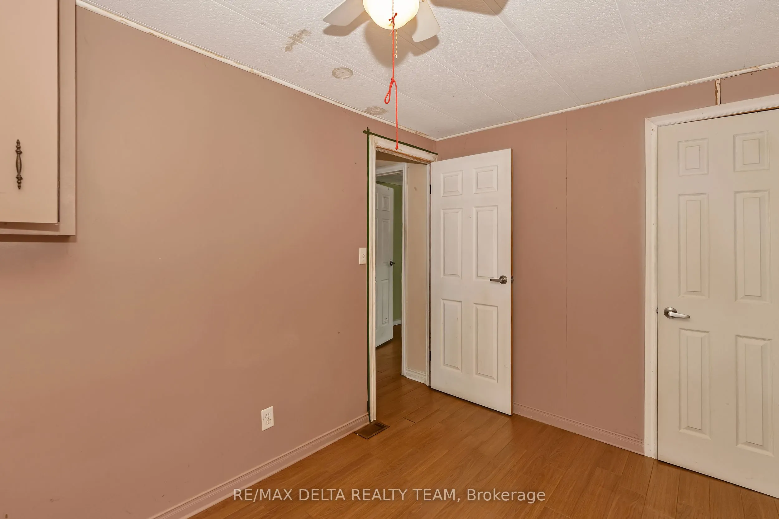 25 Fringewood Drive
