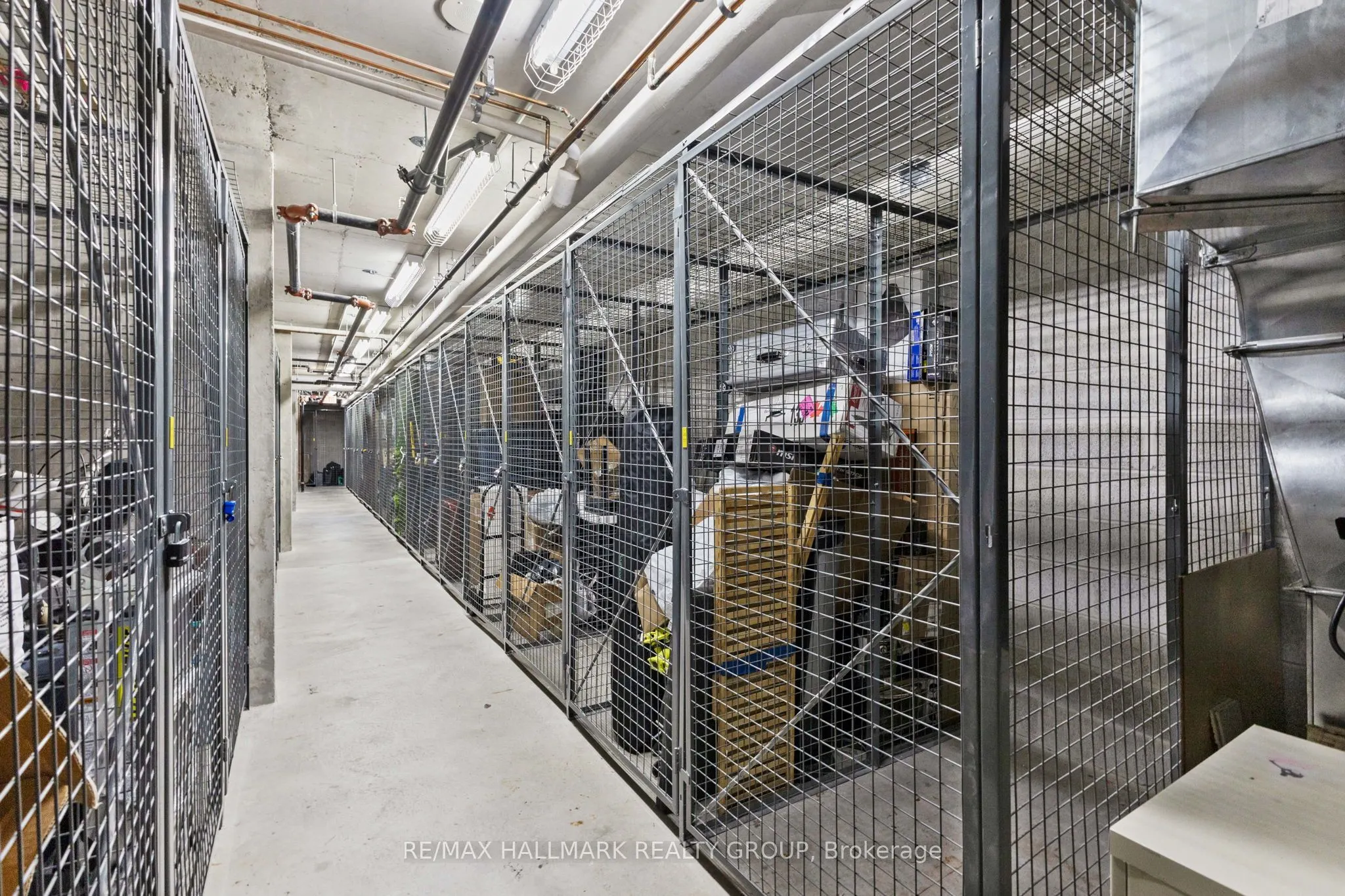324 Laurier Avenue W, #2105