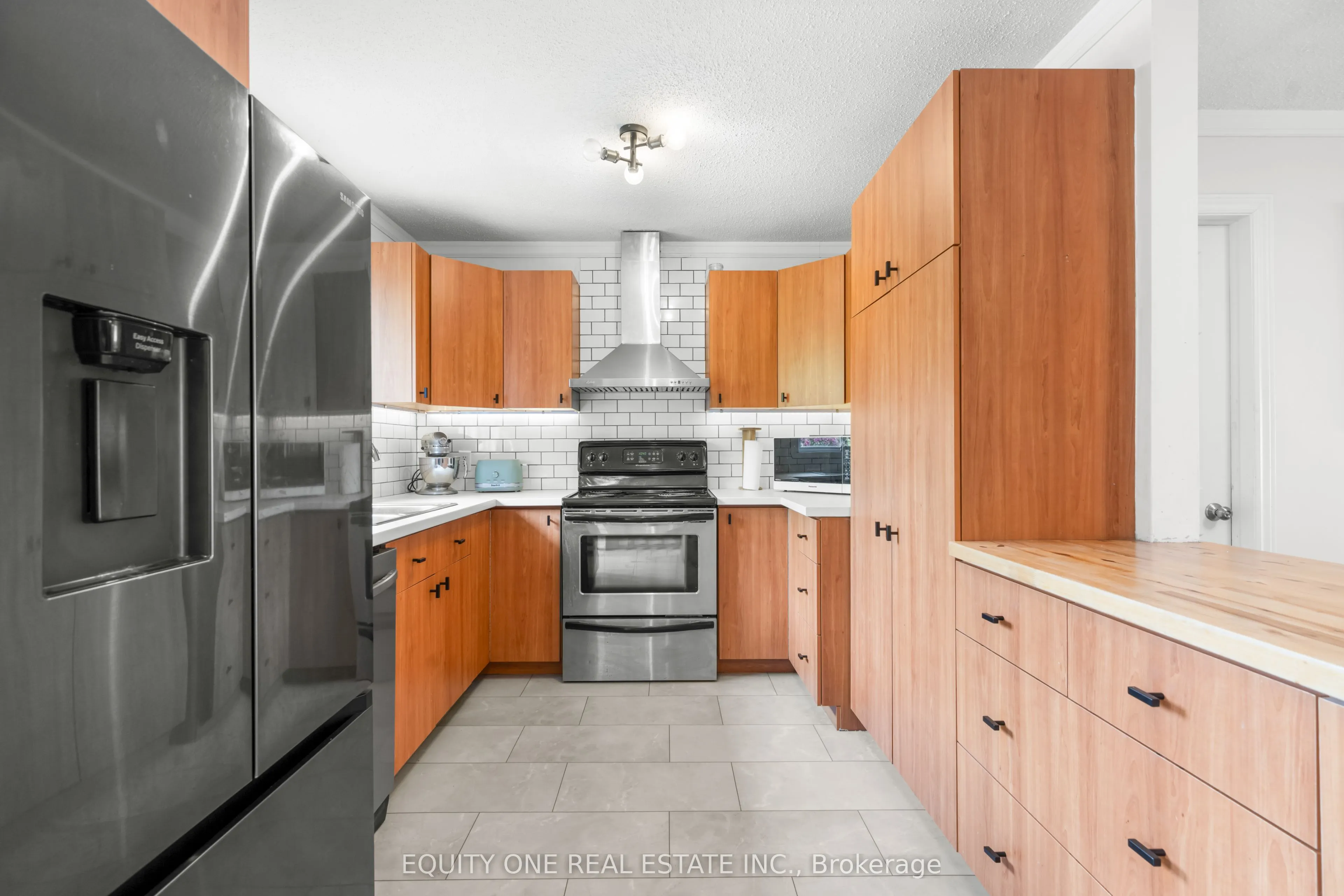 185 Du Comte Street Road, #202A