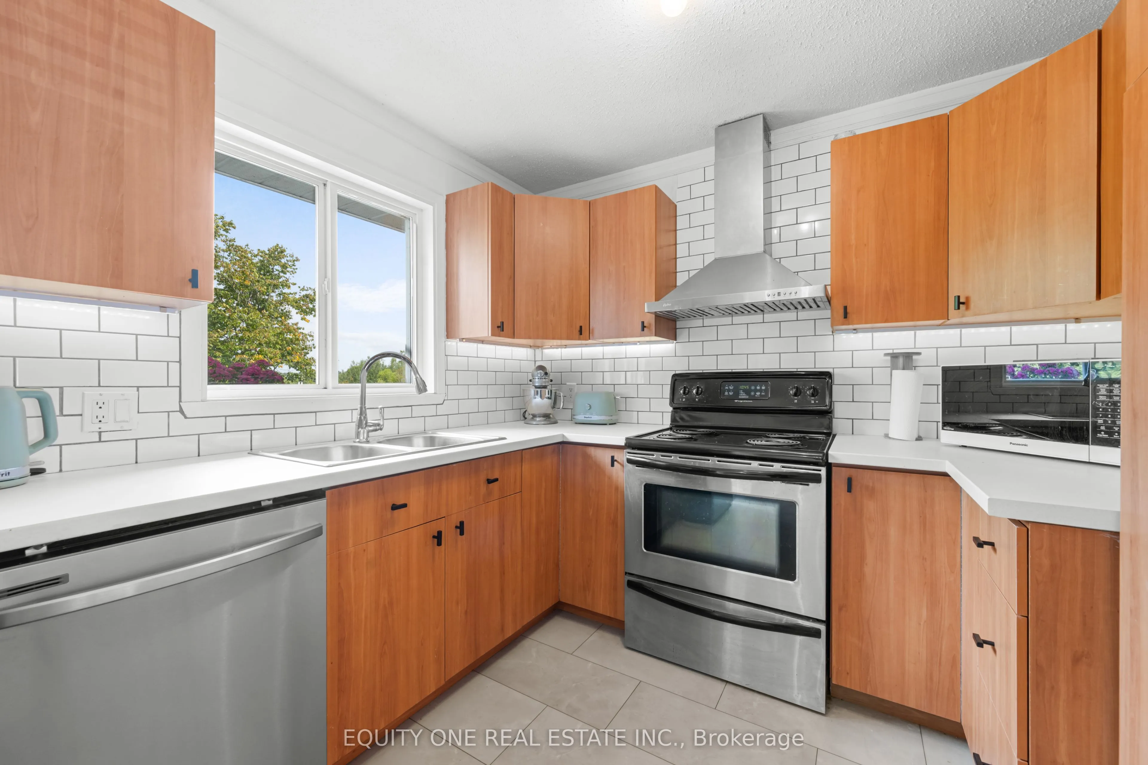 185 Du Comte Street Road, #202A