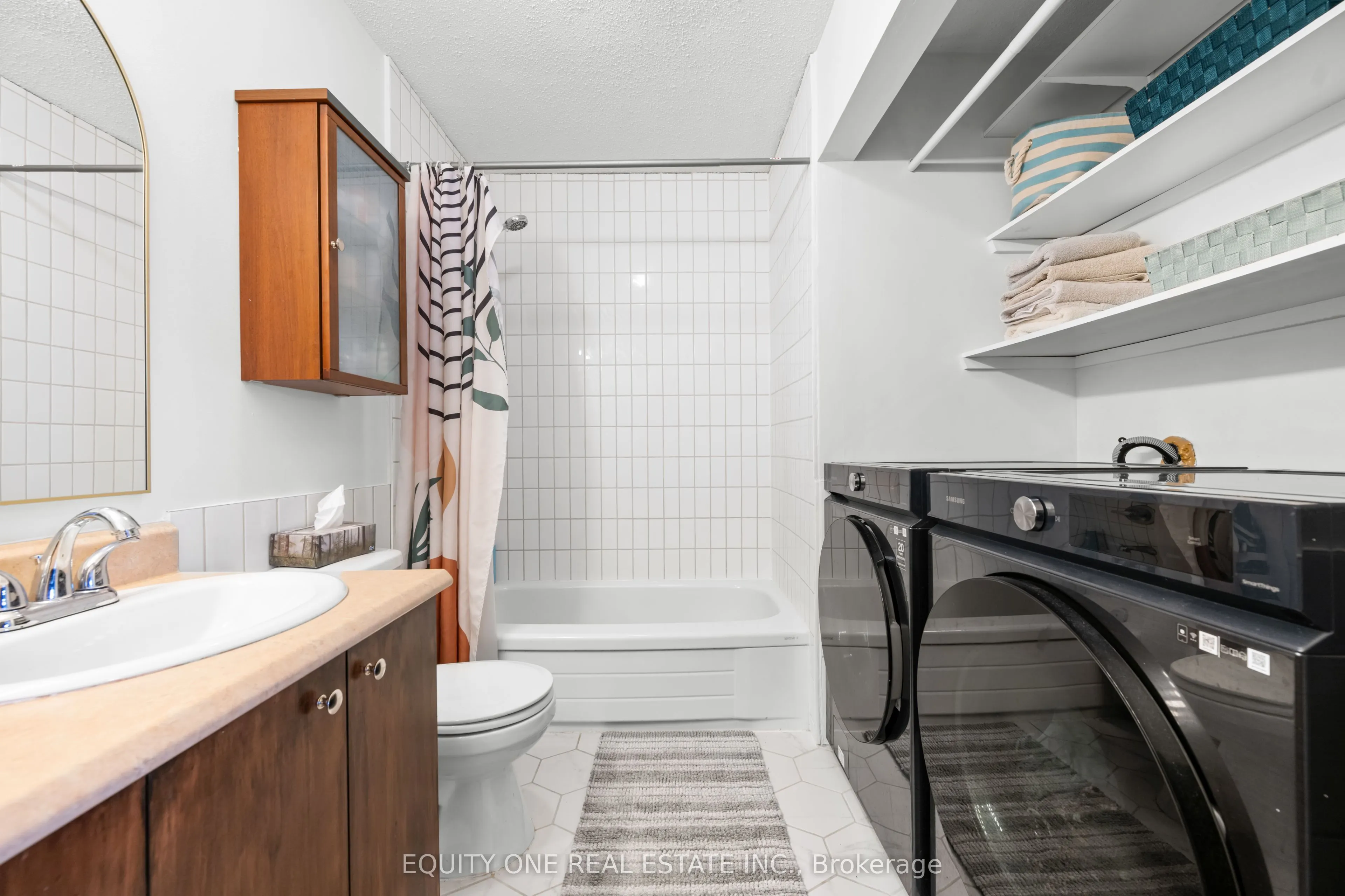 185 Du Comte Street Road, #202A
