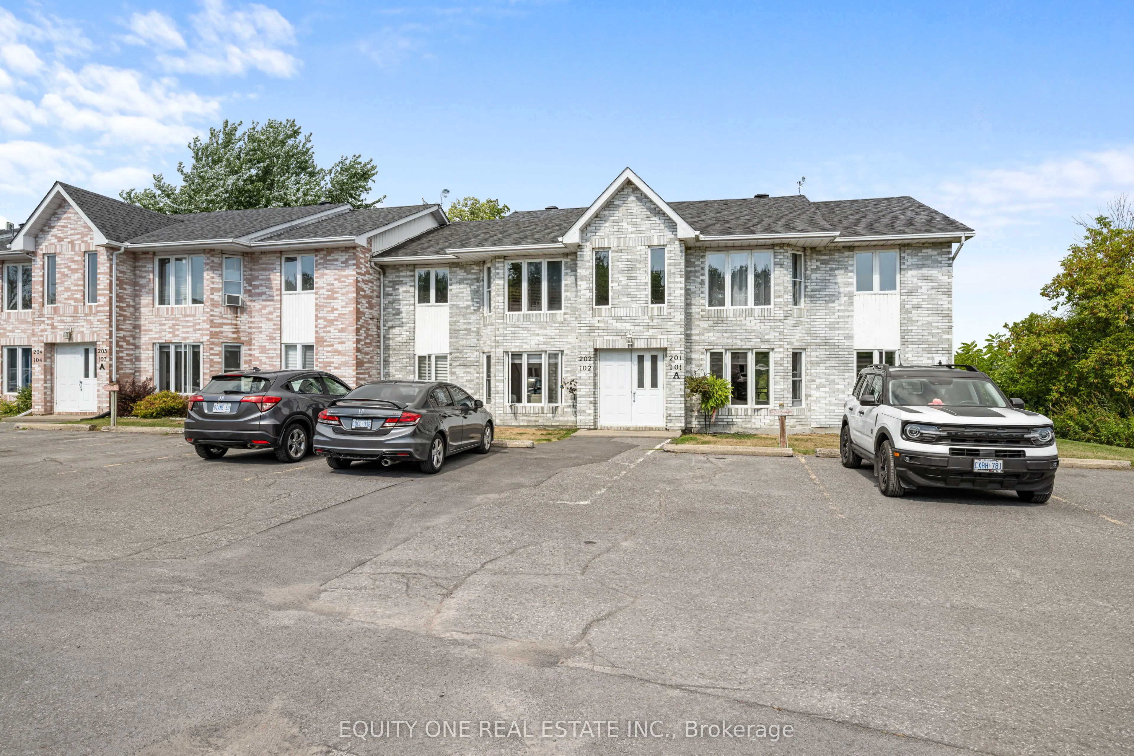 185 Du Comte Street Road, #202A