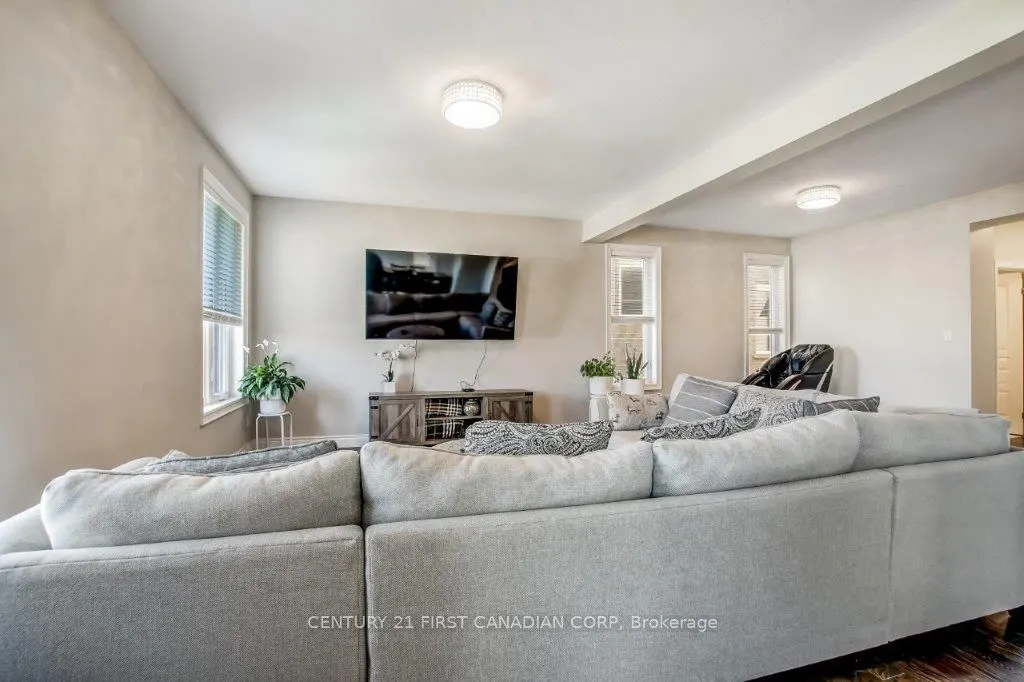 2608 Holbrook Drive