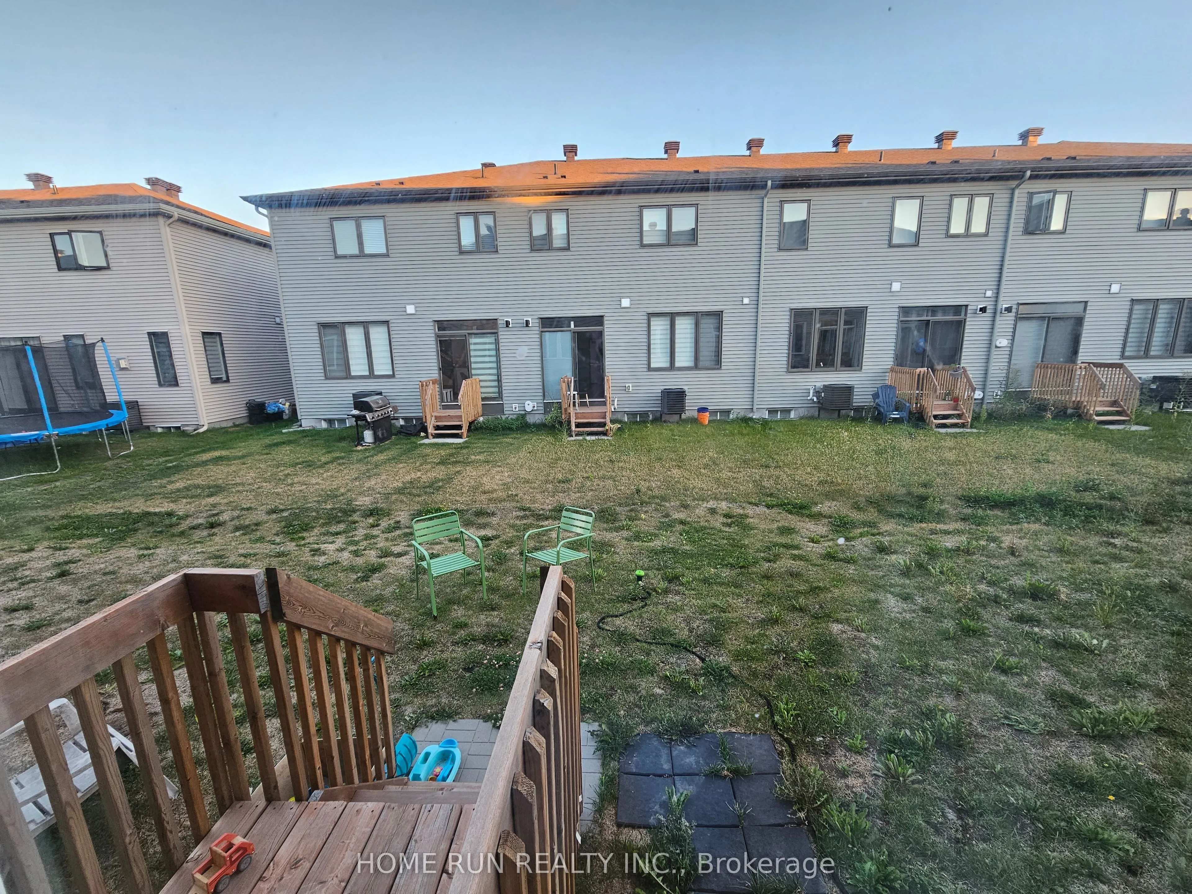 2499 Watercolours Way