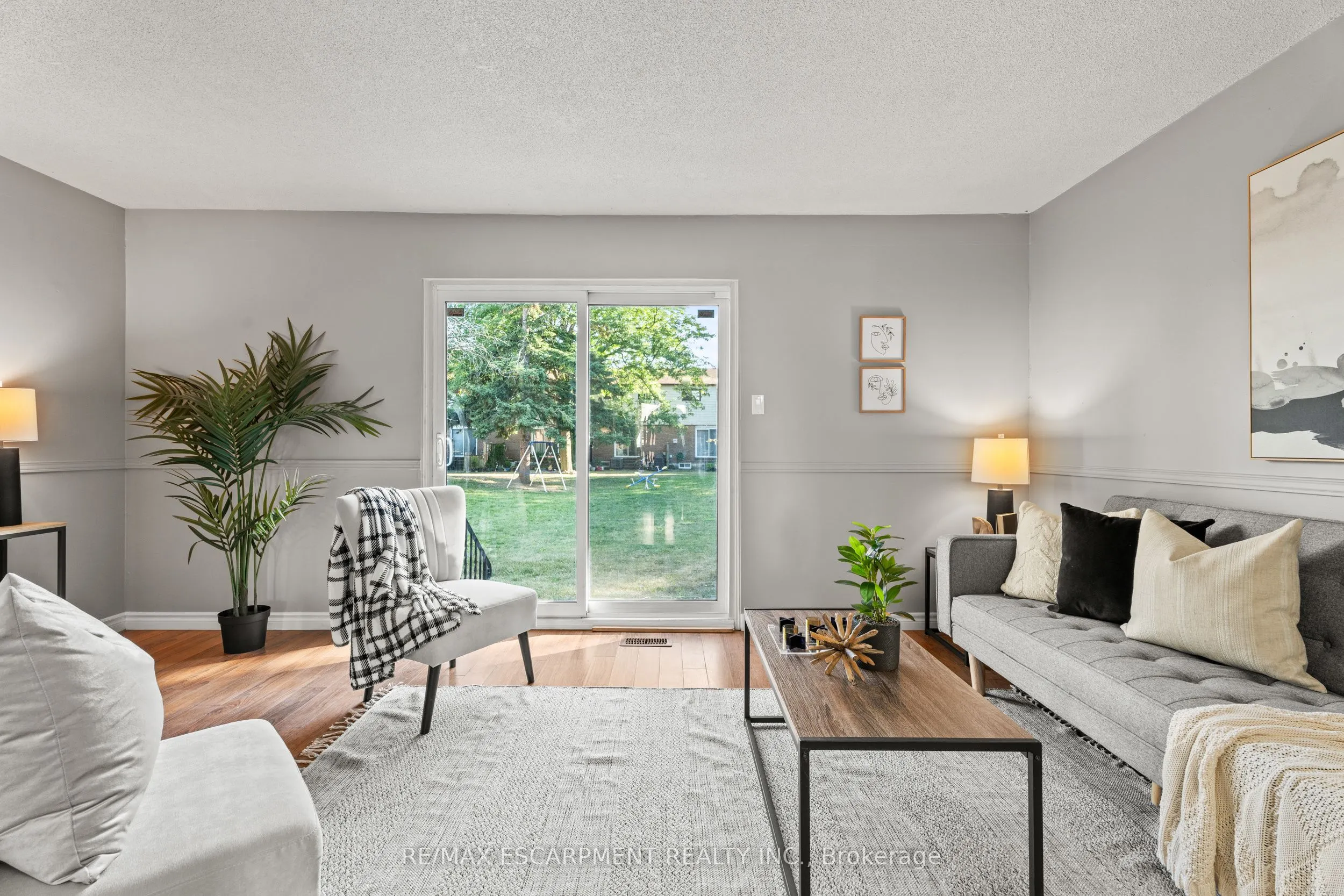 1301 Upper Gage Avenue, #33