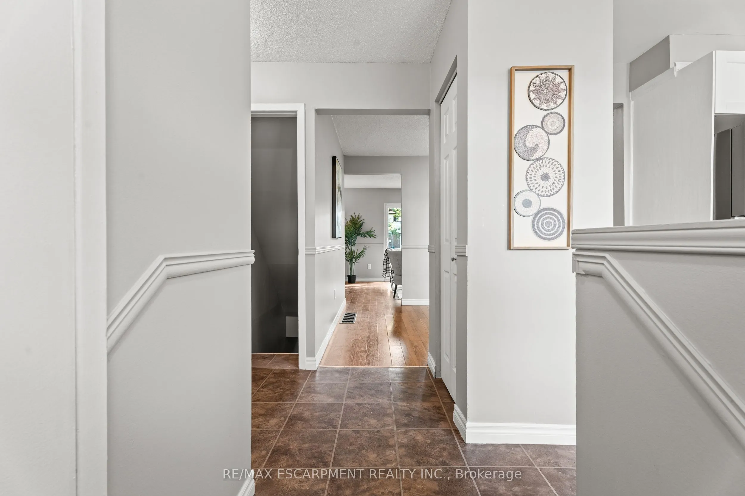 1301 Upper Gage Avenue, #33