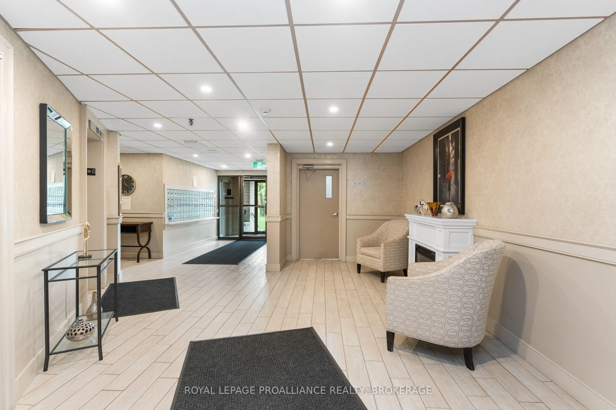 358 Queen Mary Road, #515