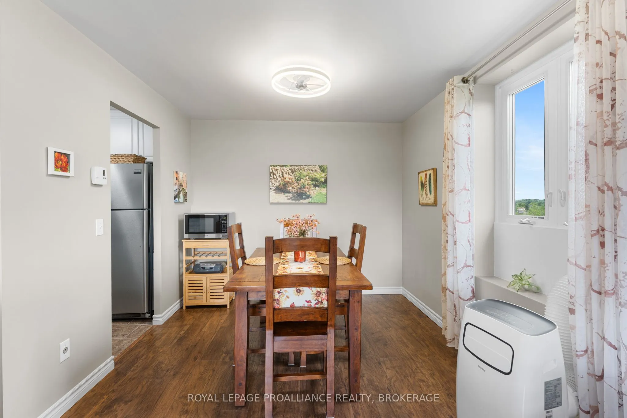 358 Queen Mary Road, #515