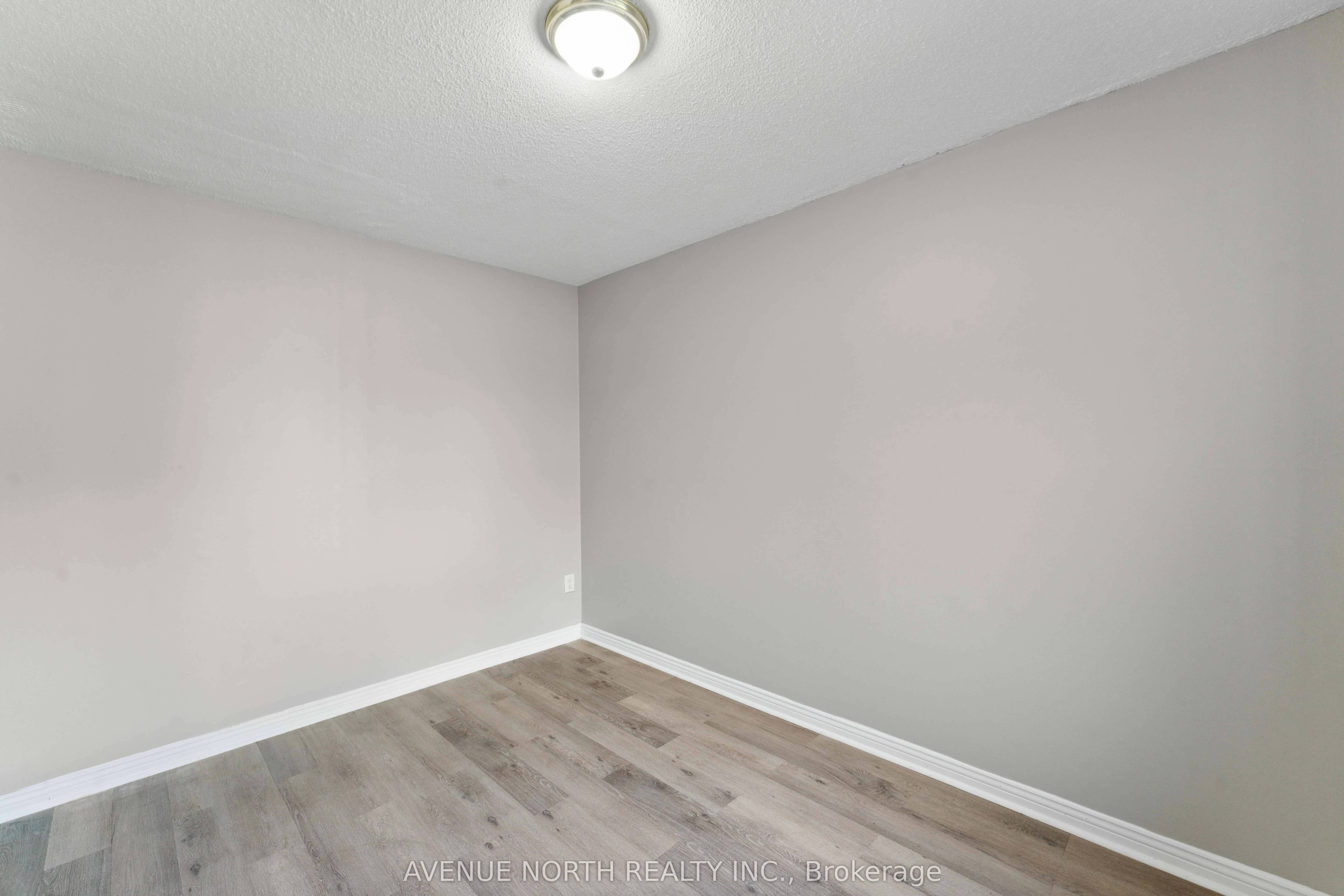 1958 Jasmine Crescent, #34J