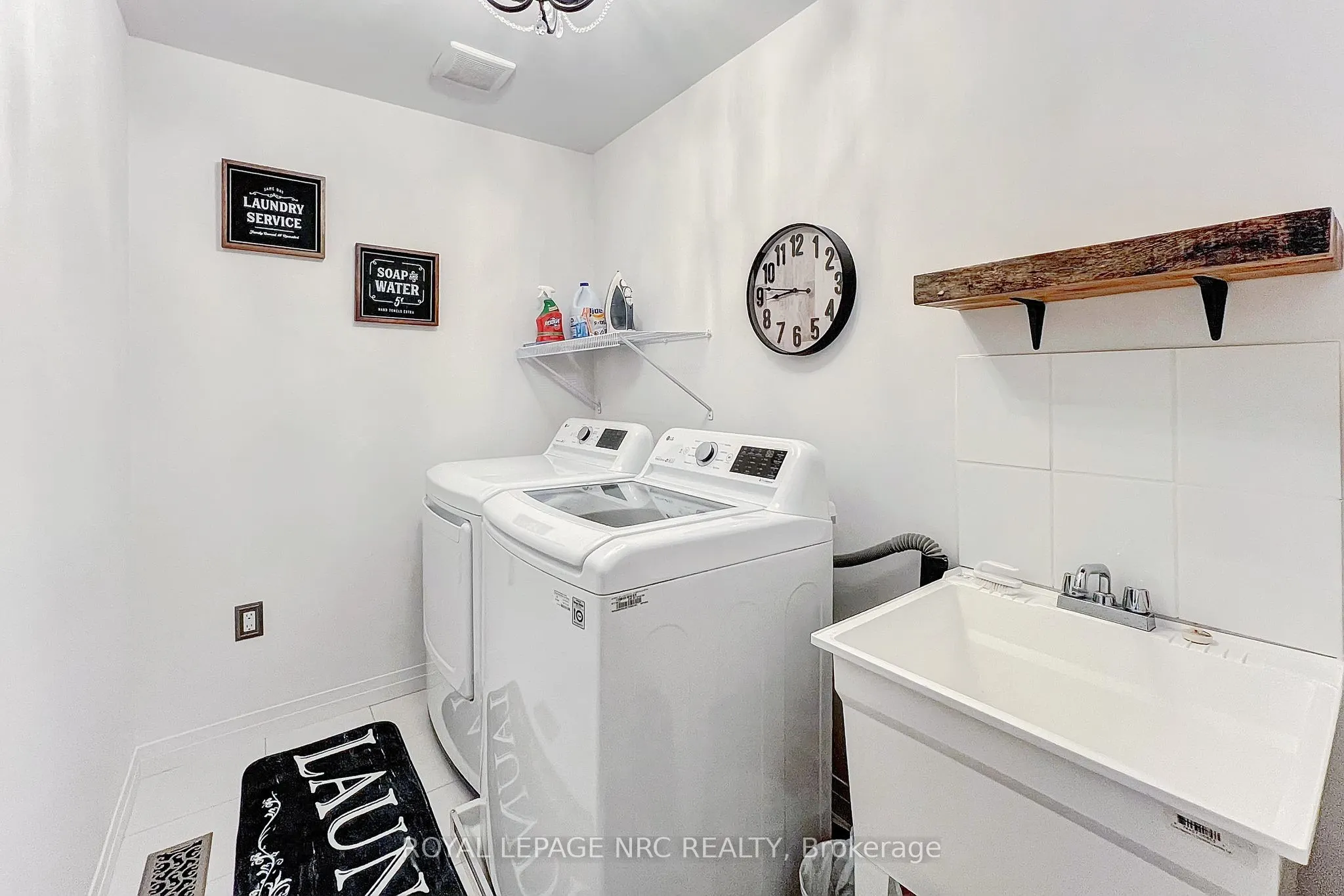4082 Healing Street