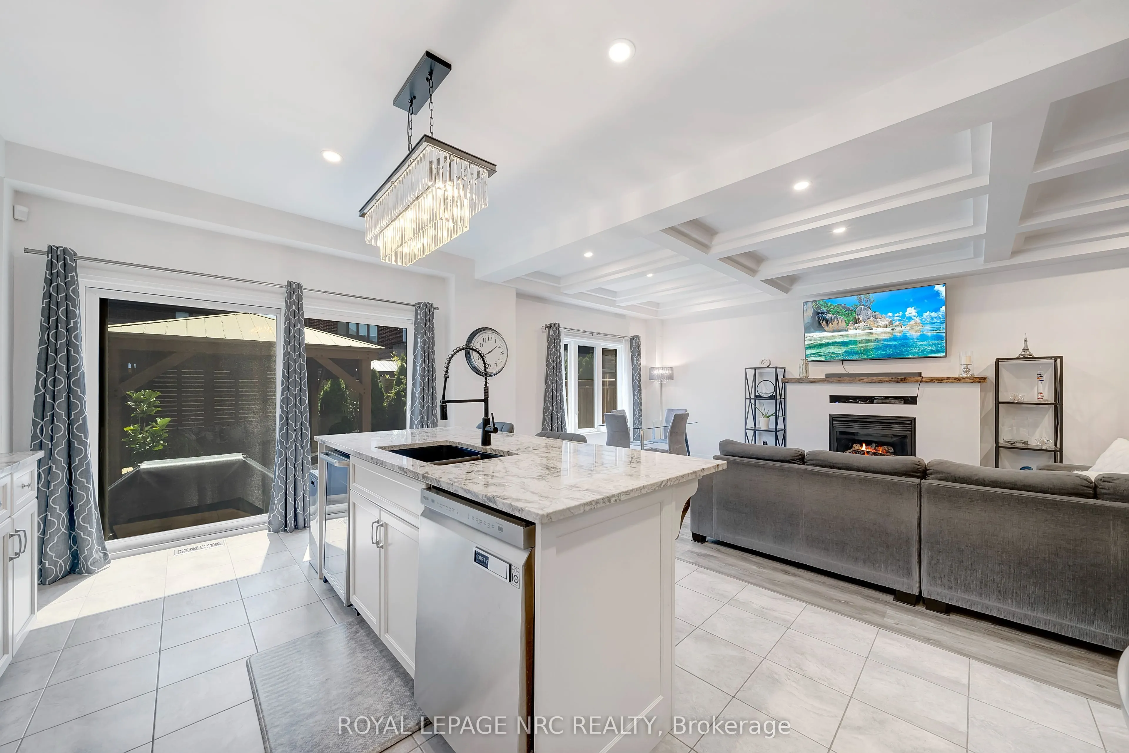4082 Healing Street