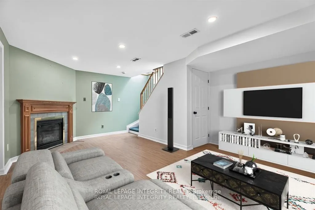 3700 Rivergate Way