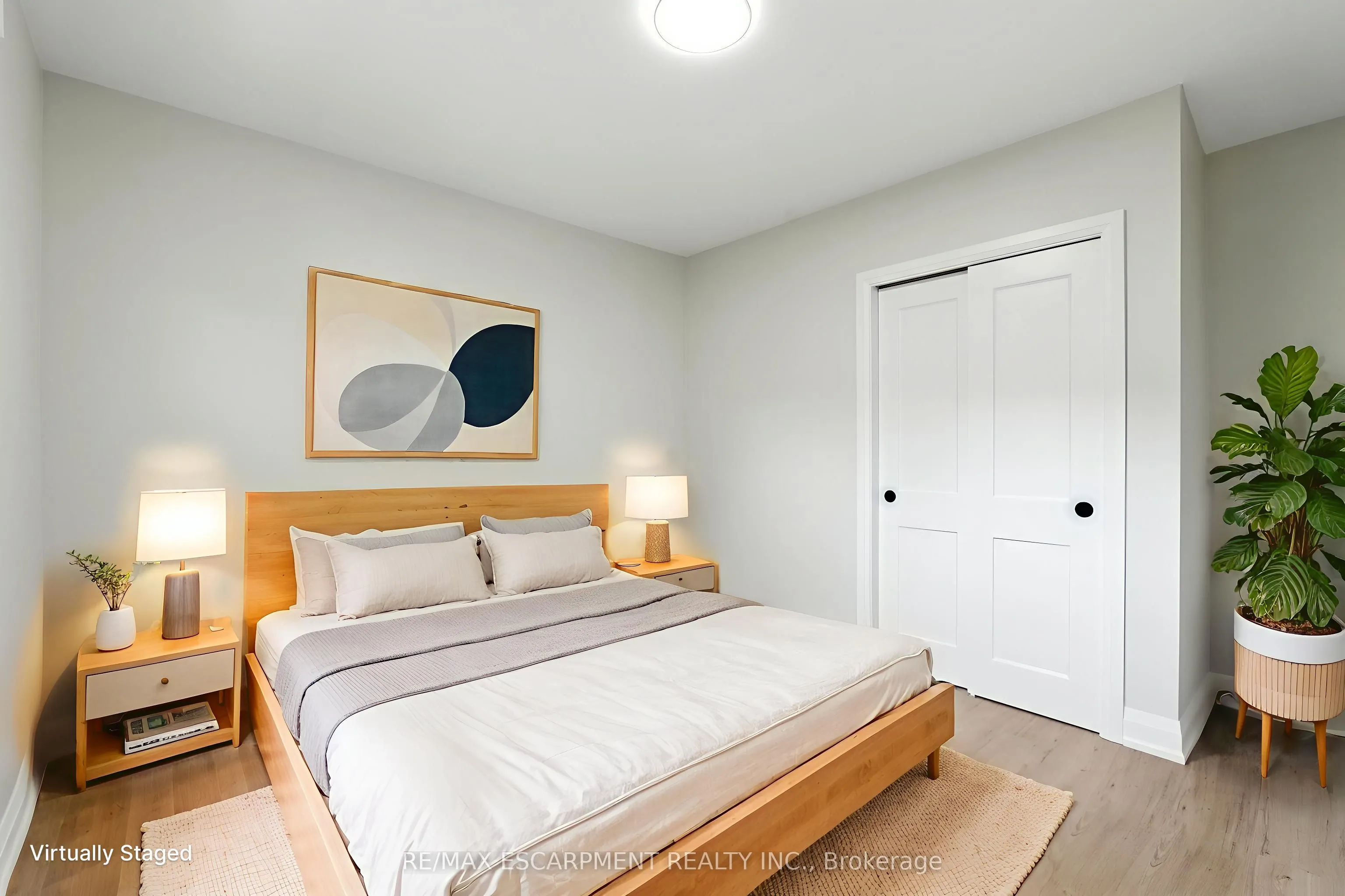 929 UPPER OTTAWA Street