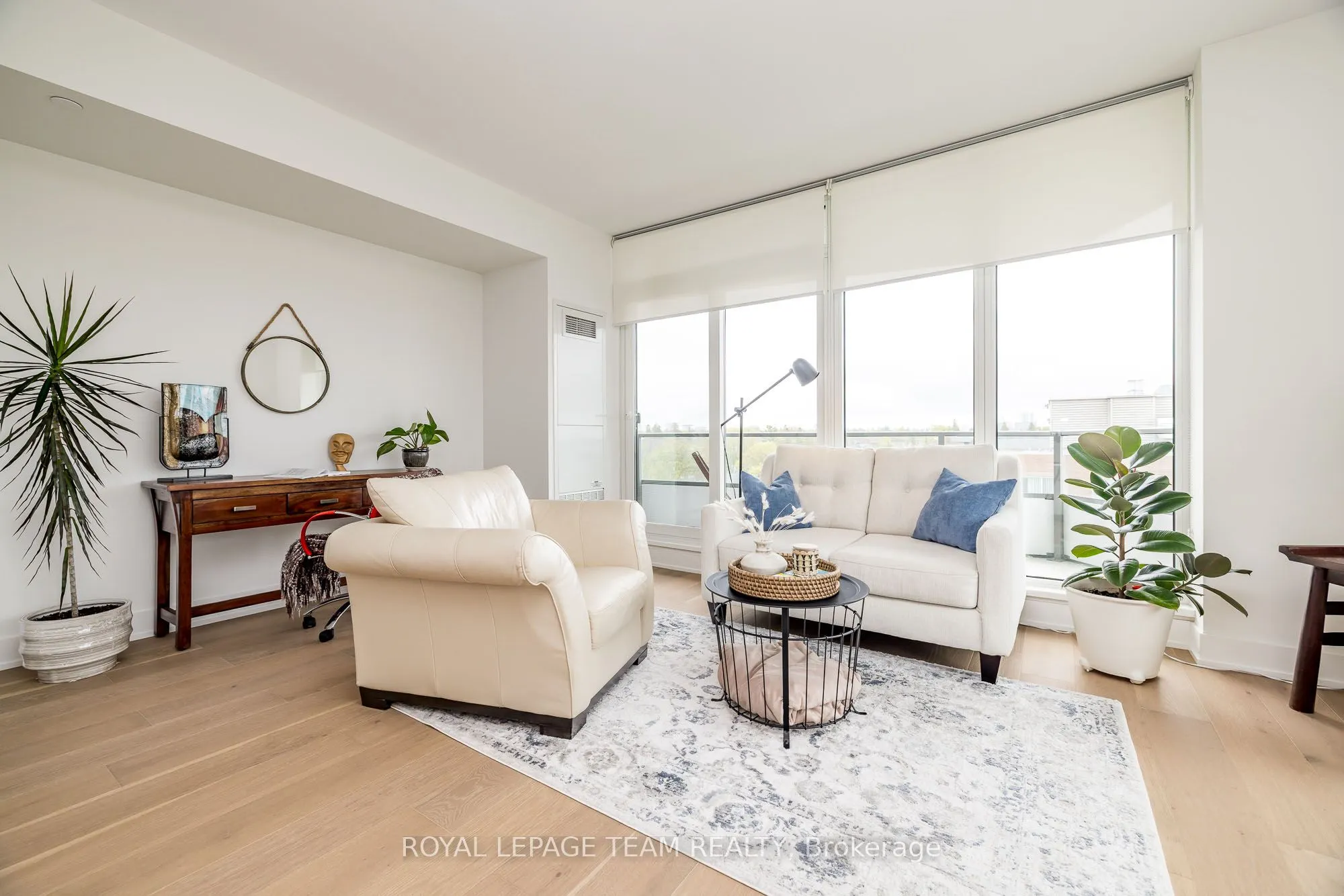 485 Richmond Road N, #709