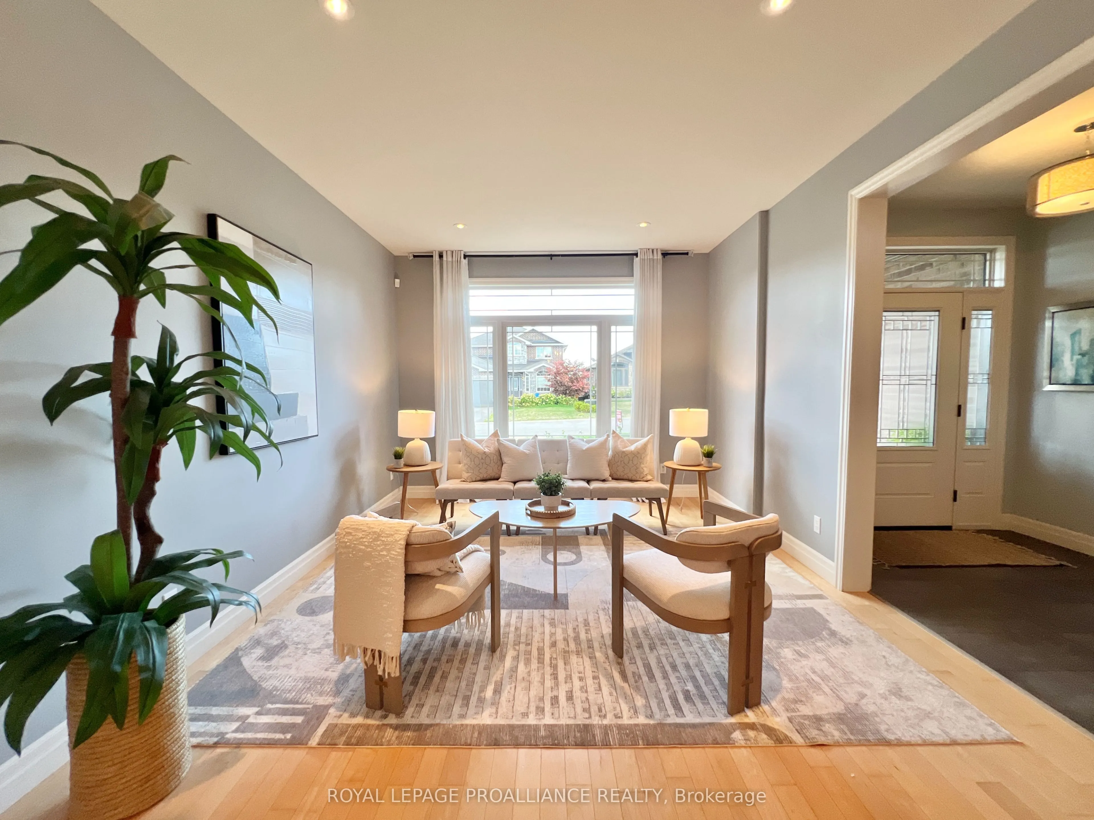 32 Vertis Court