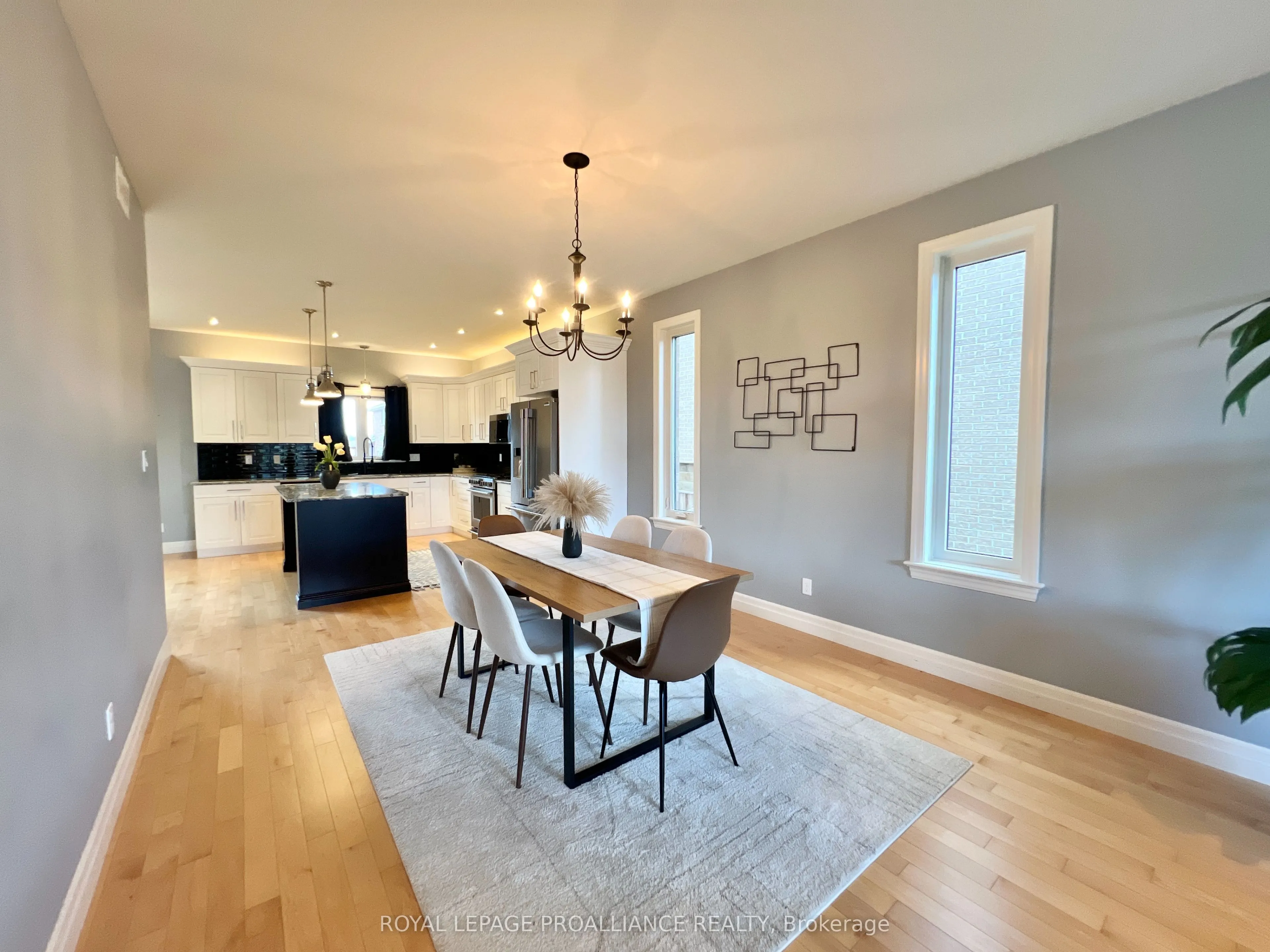 32 Vertis Court
