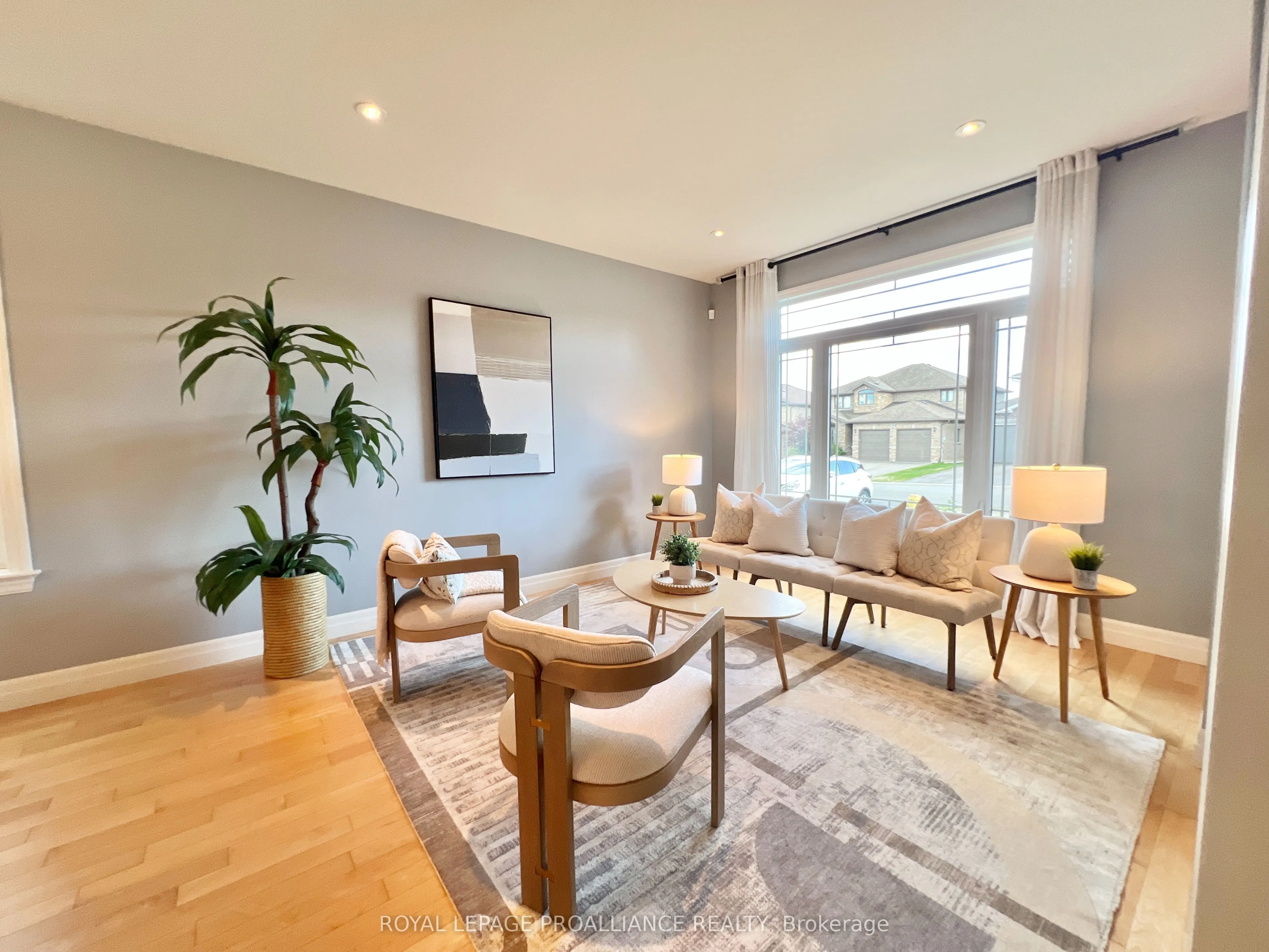 32 Vertis Court
