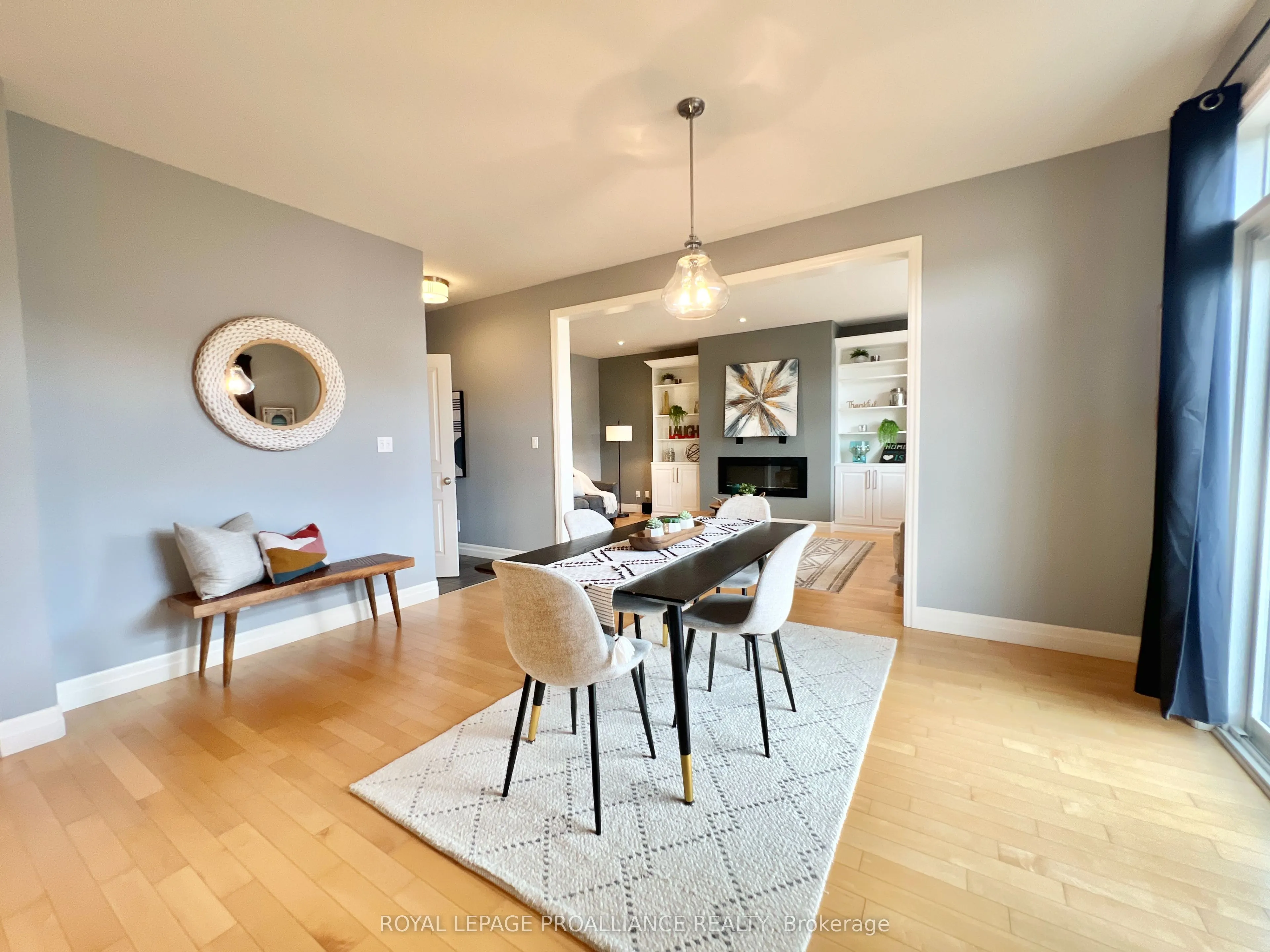 32 Vertis Court