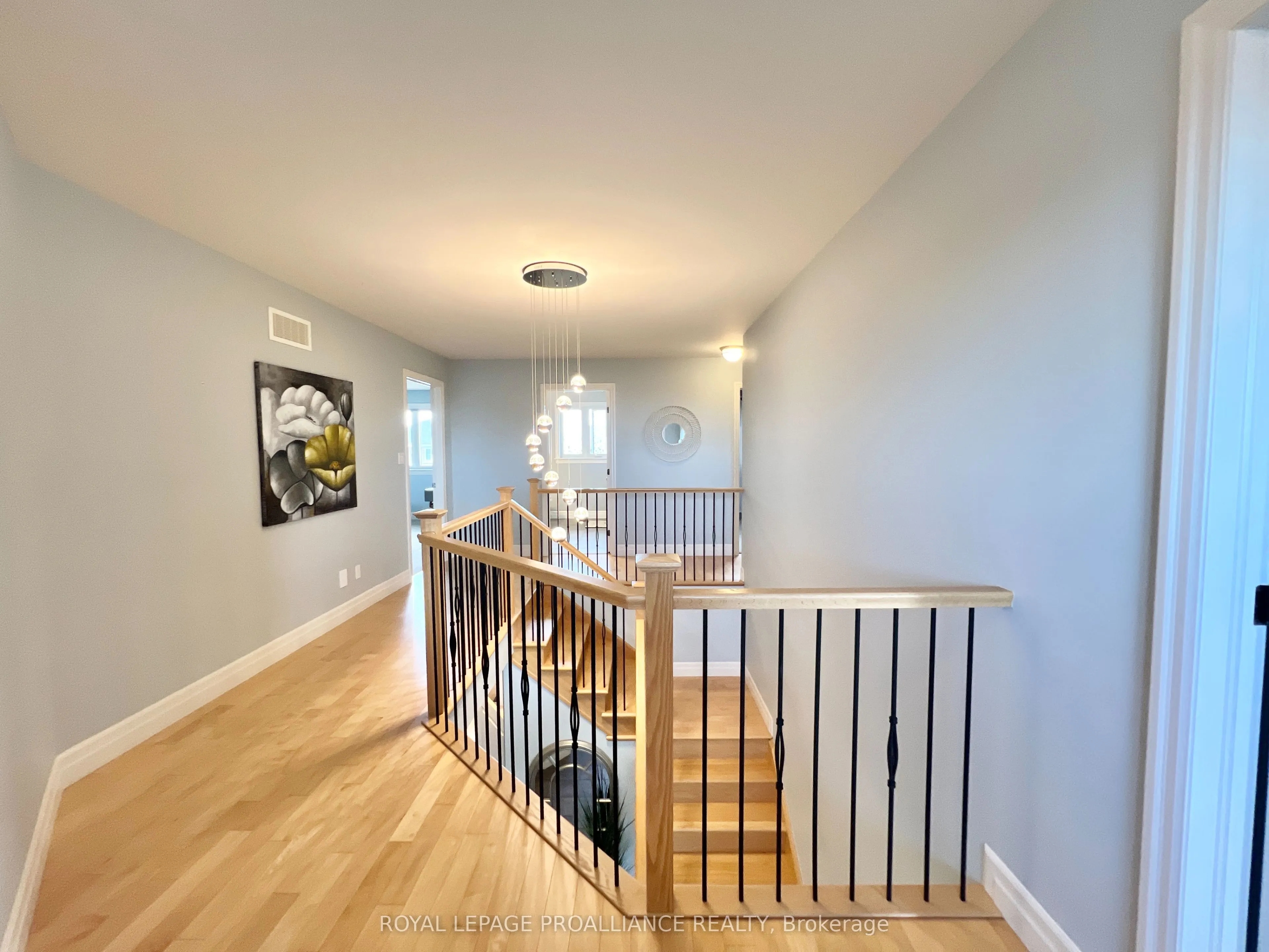 32 Vertis Court