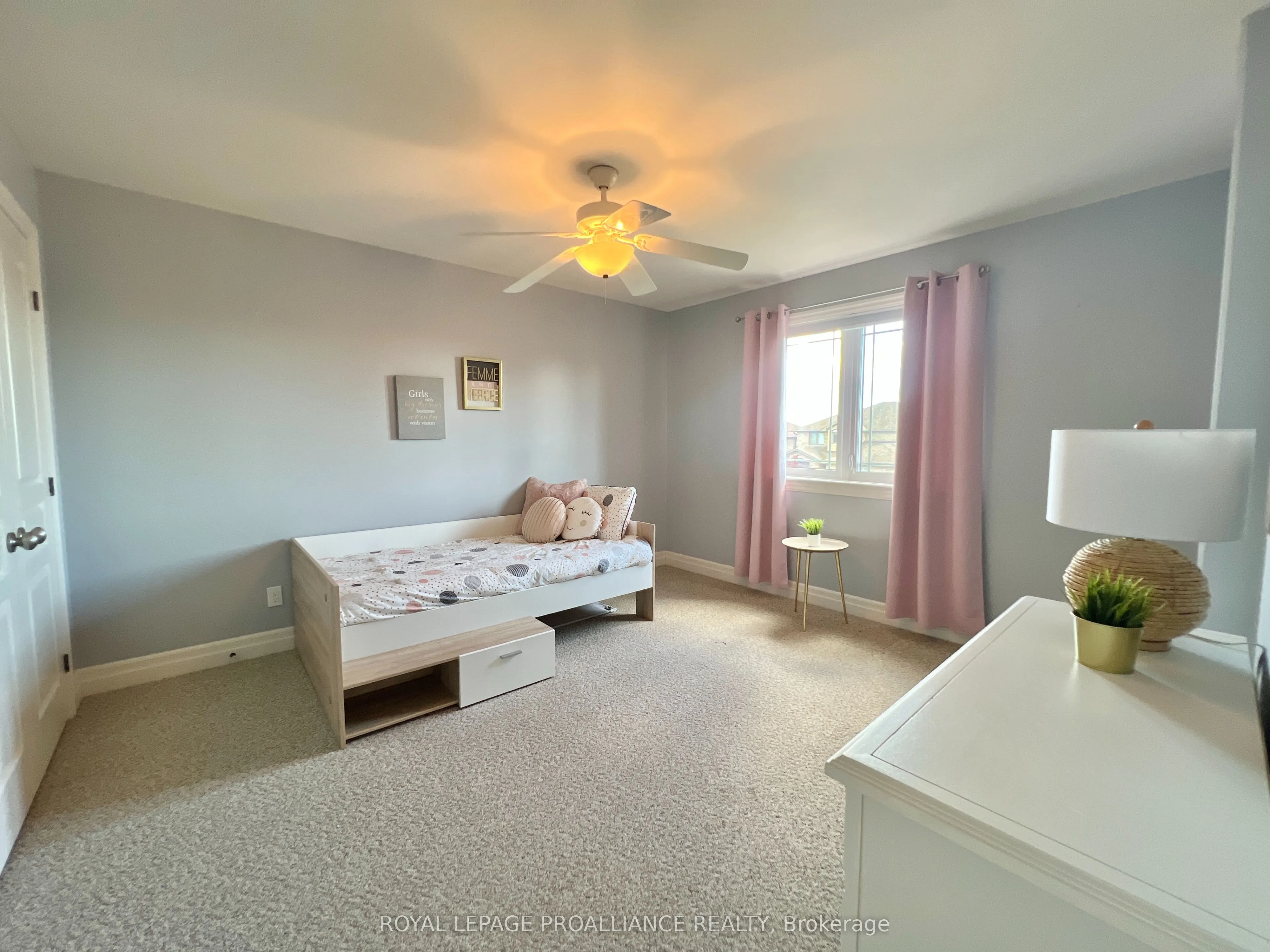 32 Vertis Court