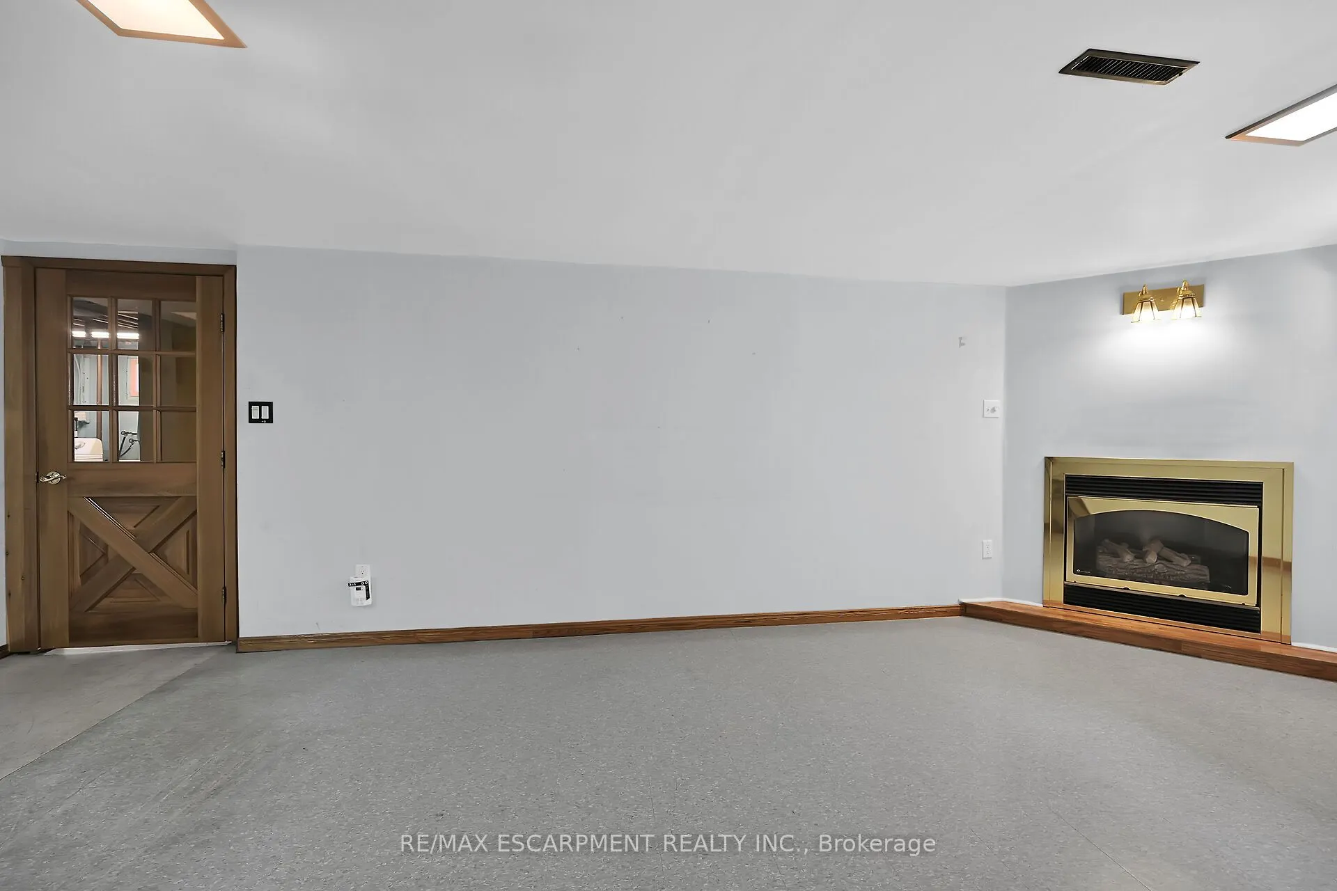 31 Belair Drive
