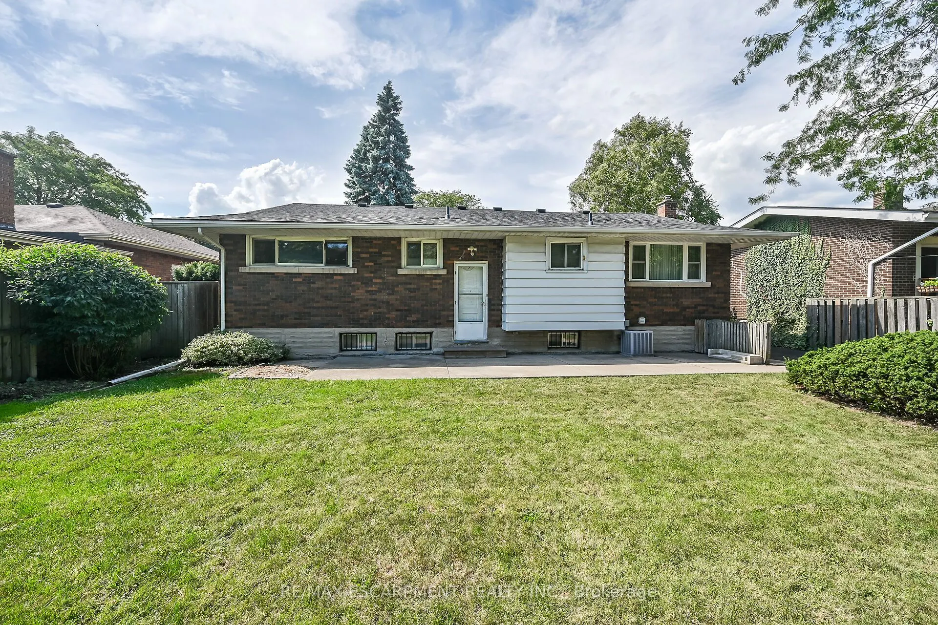 31 Belair Drive