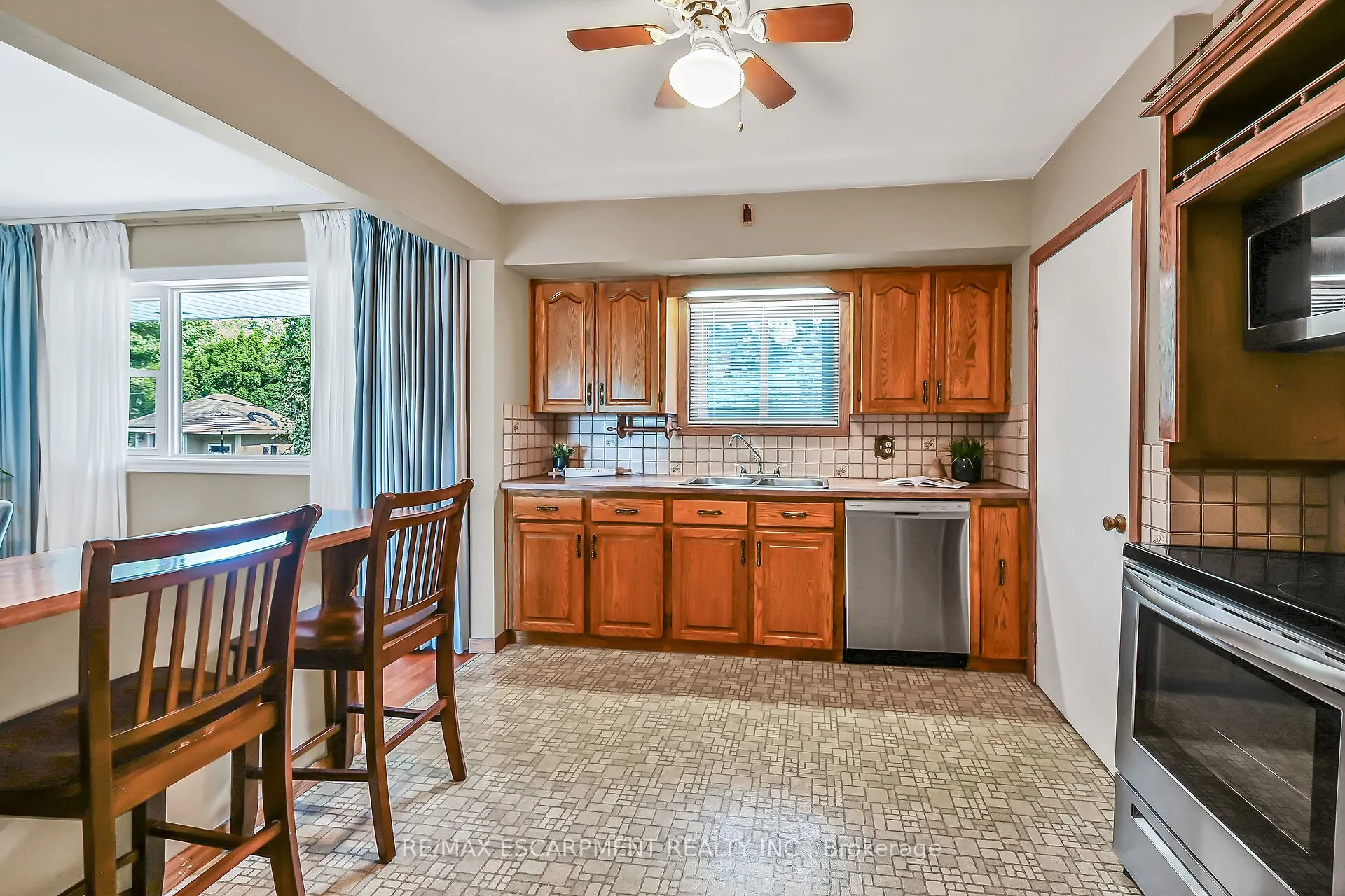 31 Belair Drive