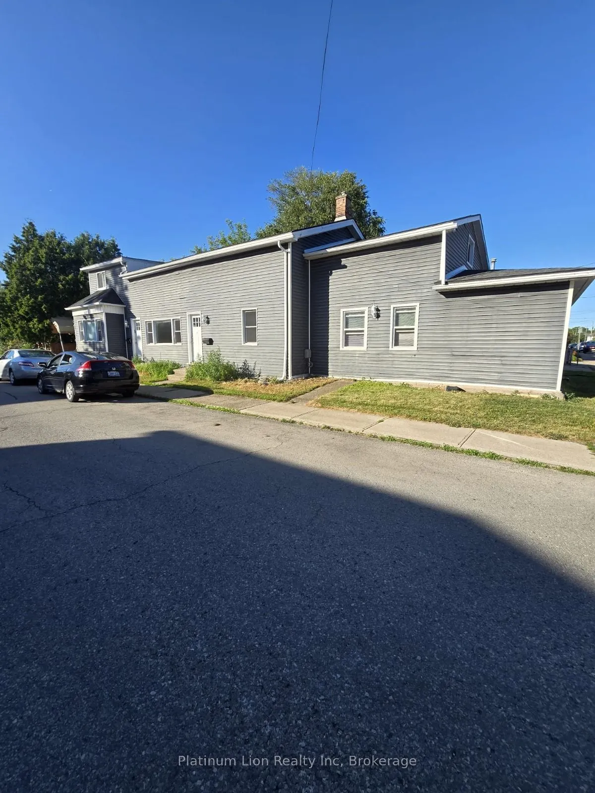 4 Vollette Street