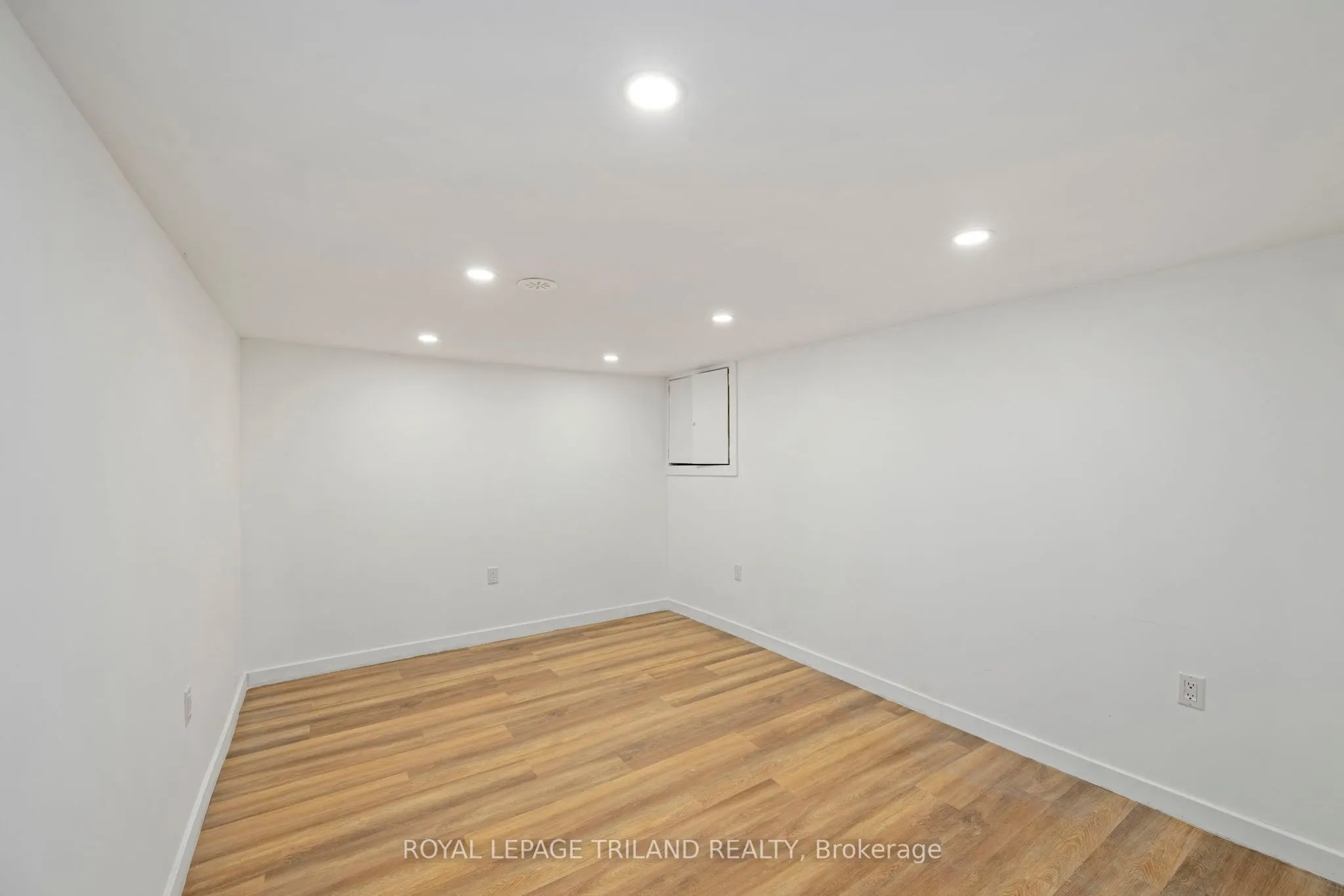 403 TOWER HEIGHTS Drive