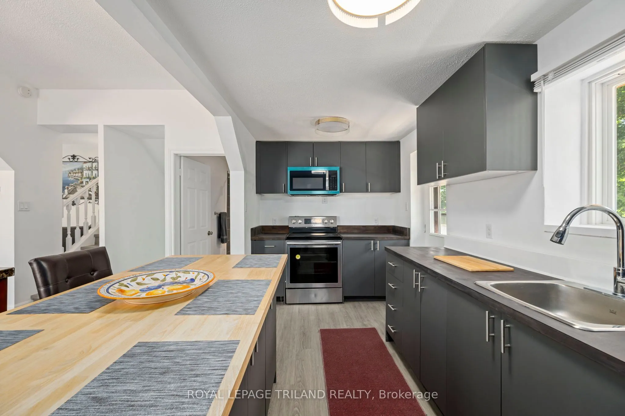 403 TOWER HEIGHTS Drive